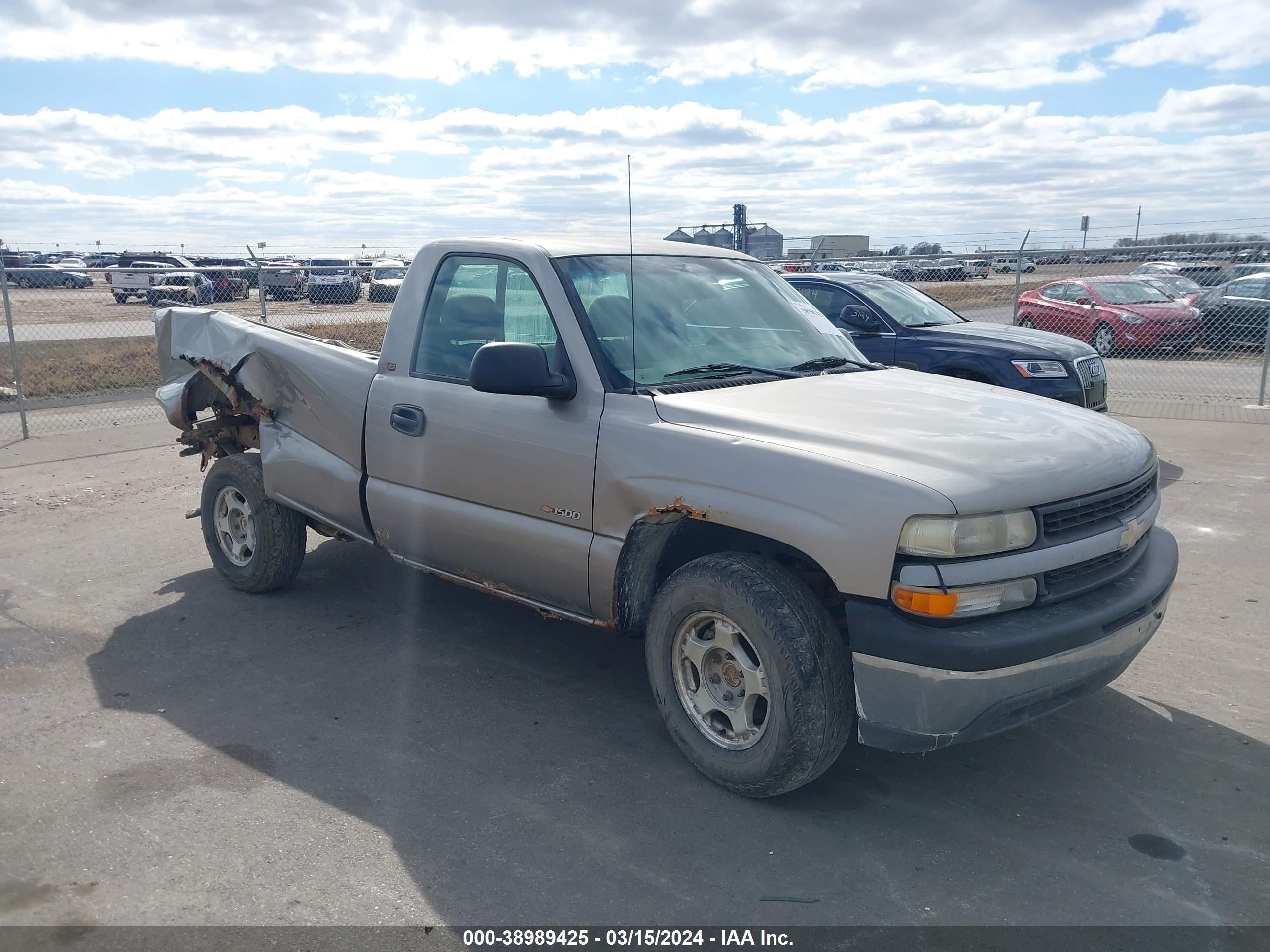 CHEVROLET SILVERADO 2000 1gcec14w7ye274070