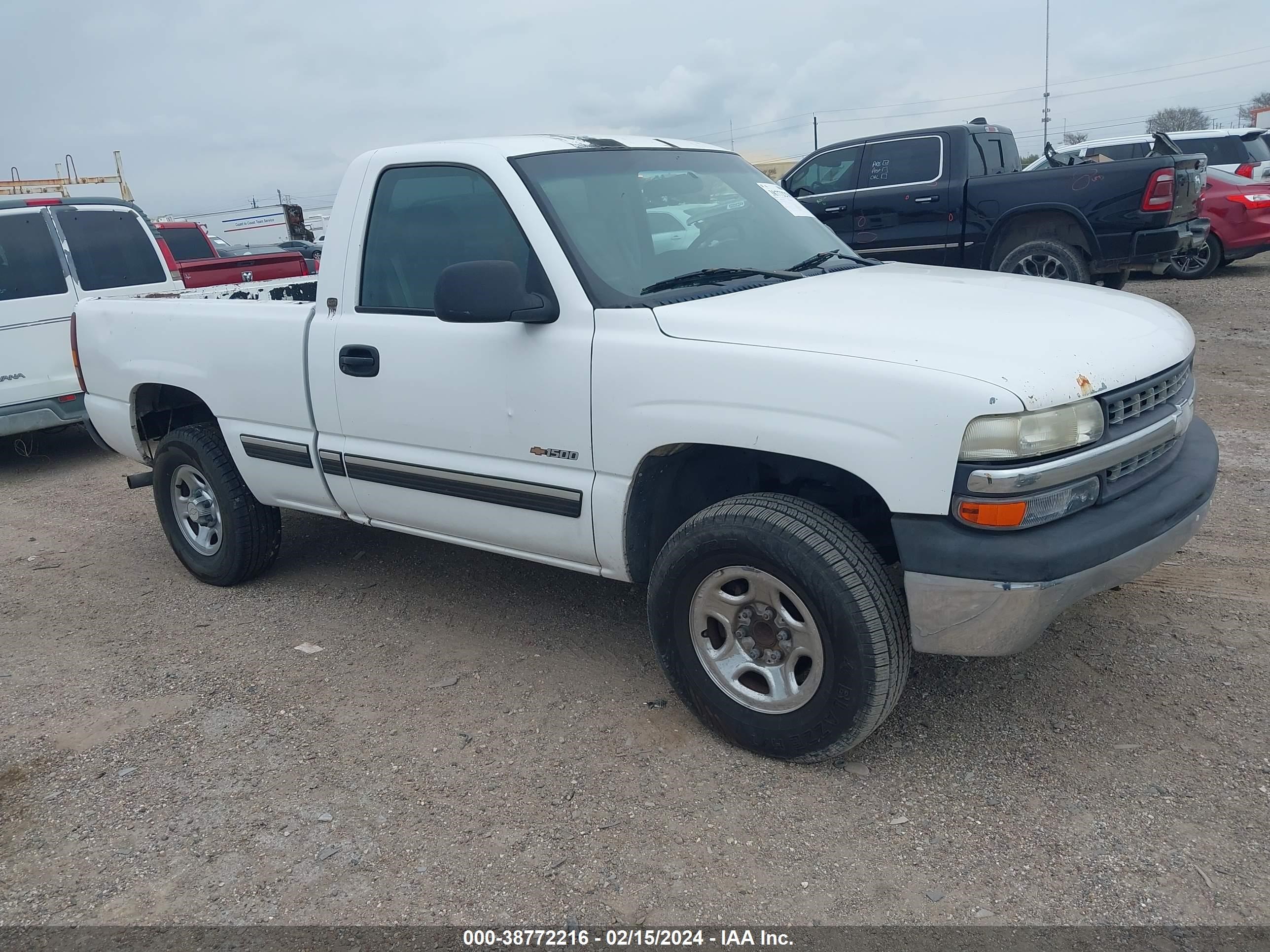 CHEVROLET SILVERADO 2002 1gcec14wx2z181611