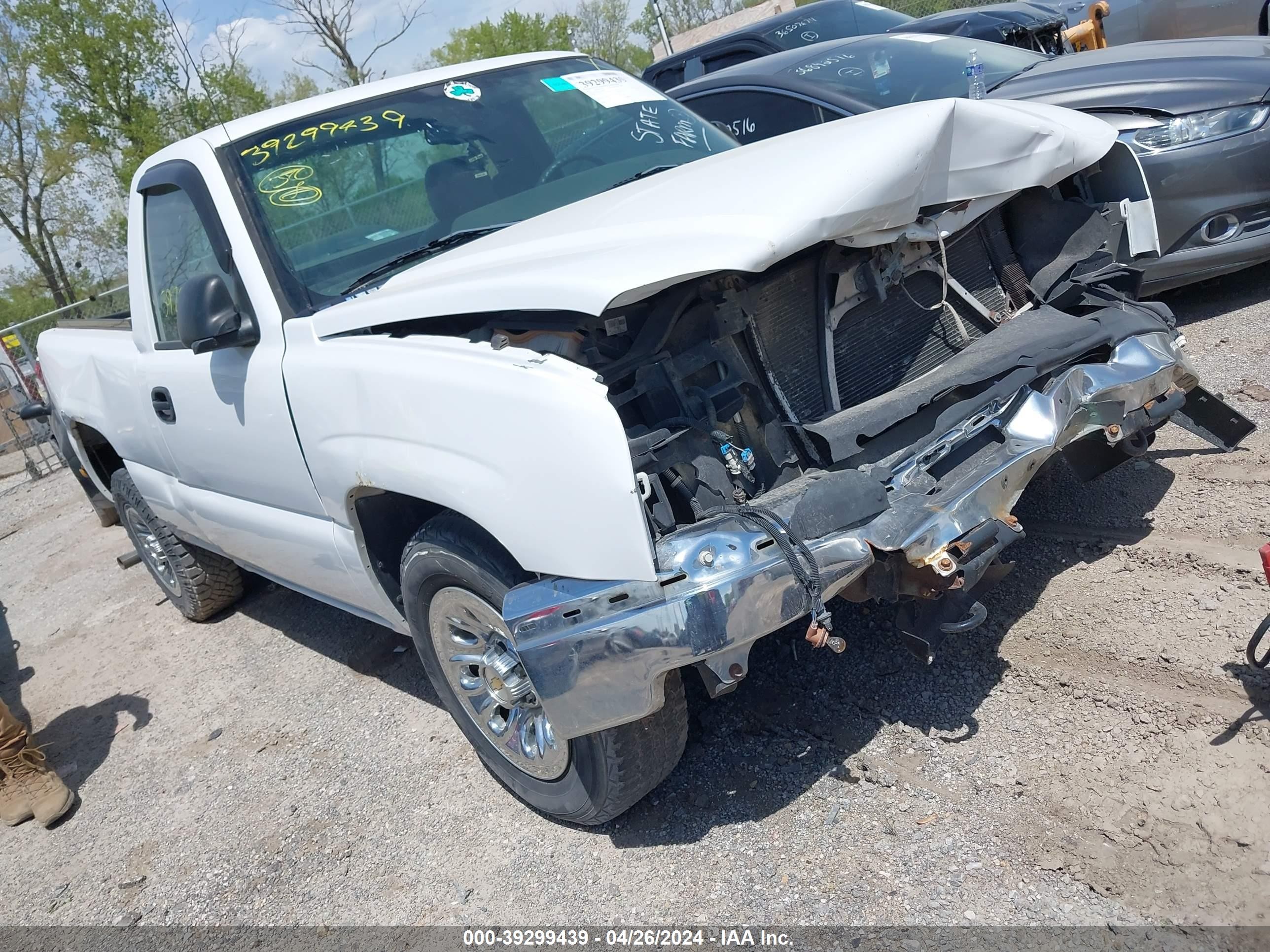 CHEVROLET SILVERADO 2005 1gcec14x05z228500