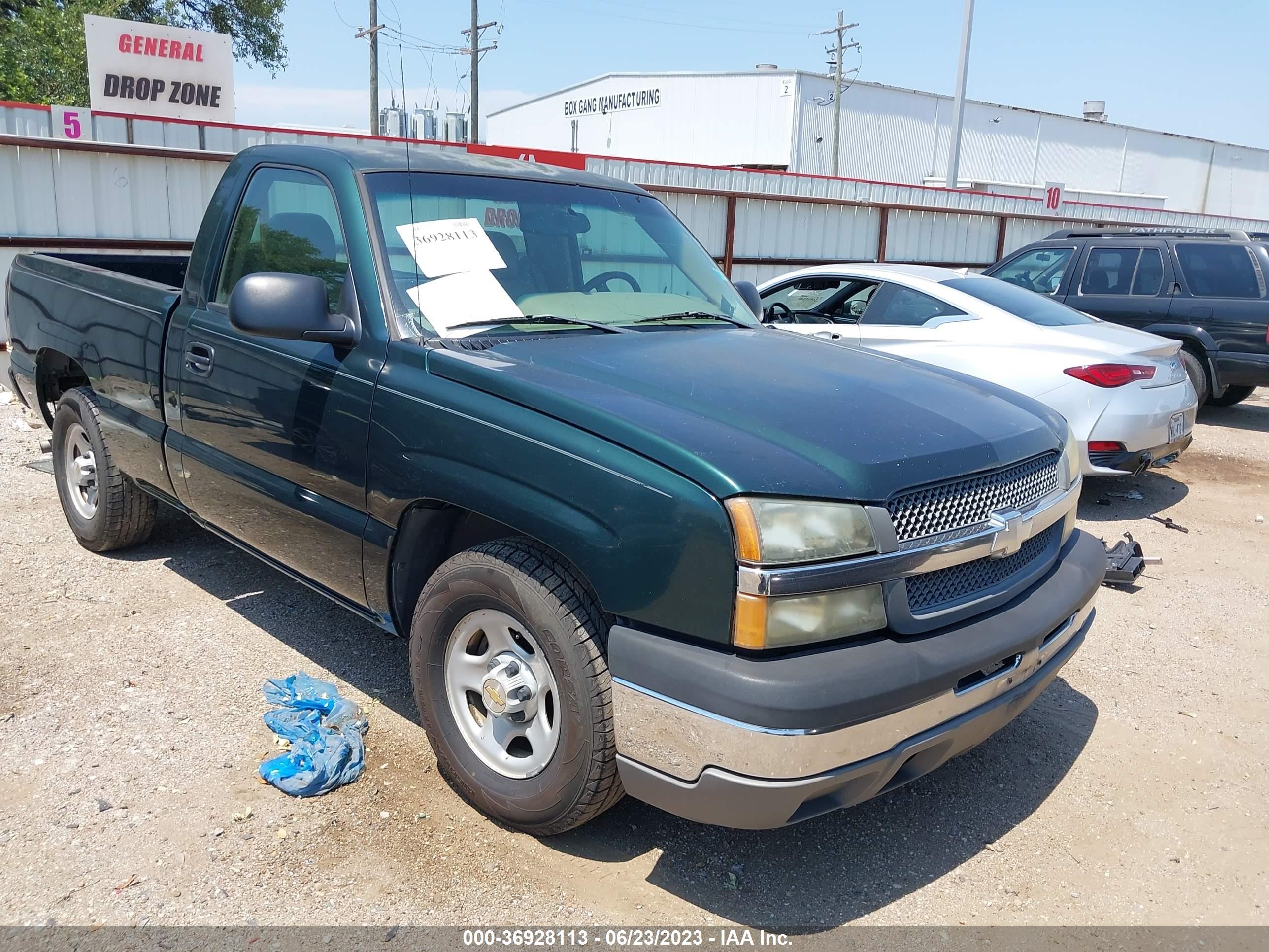 CHEVROLET SILVERADO 2004 1gcec14x14z238533