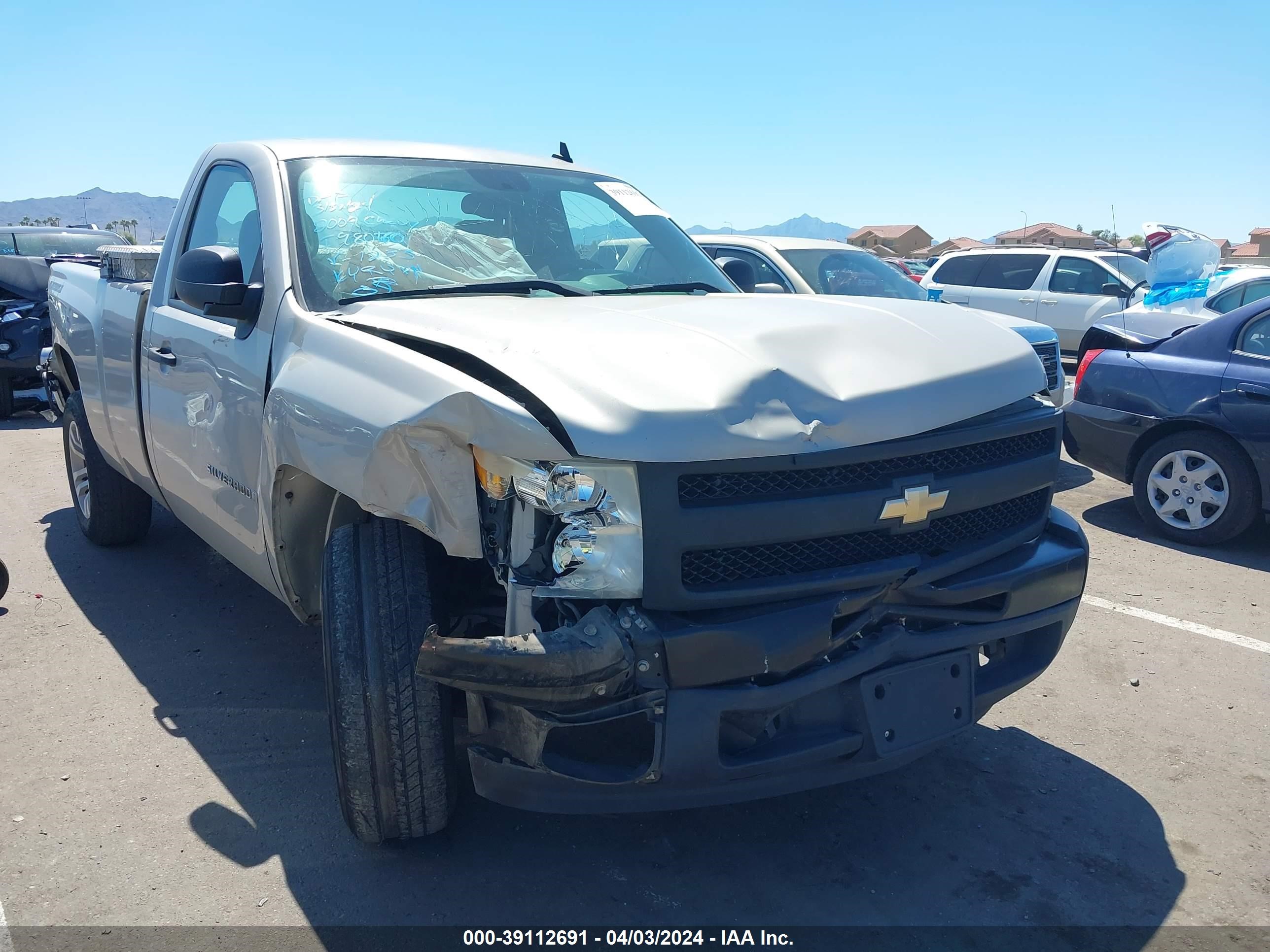 CHEVROLET SILVERADO 2009 1gcec14x29z111233