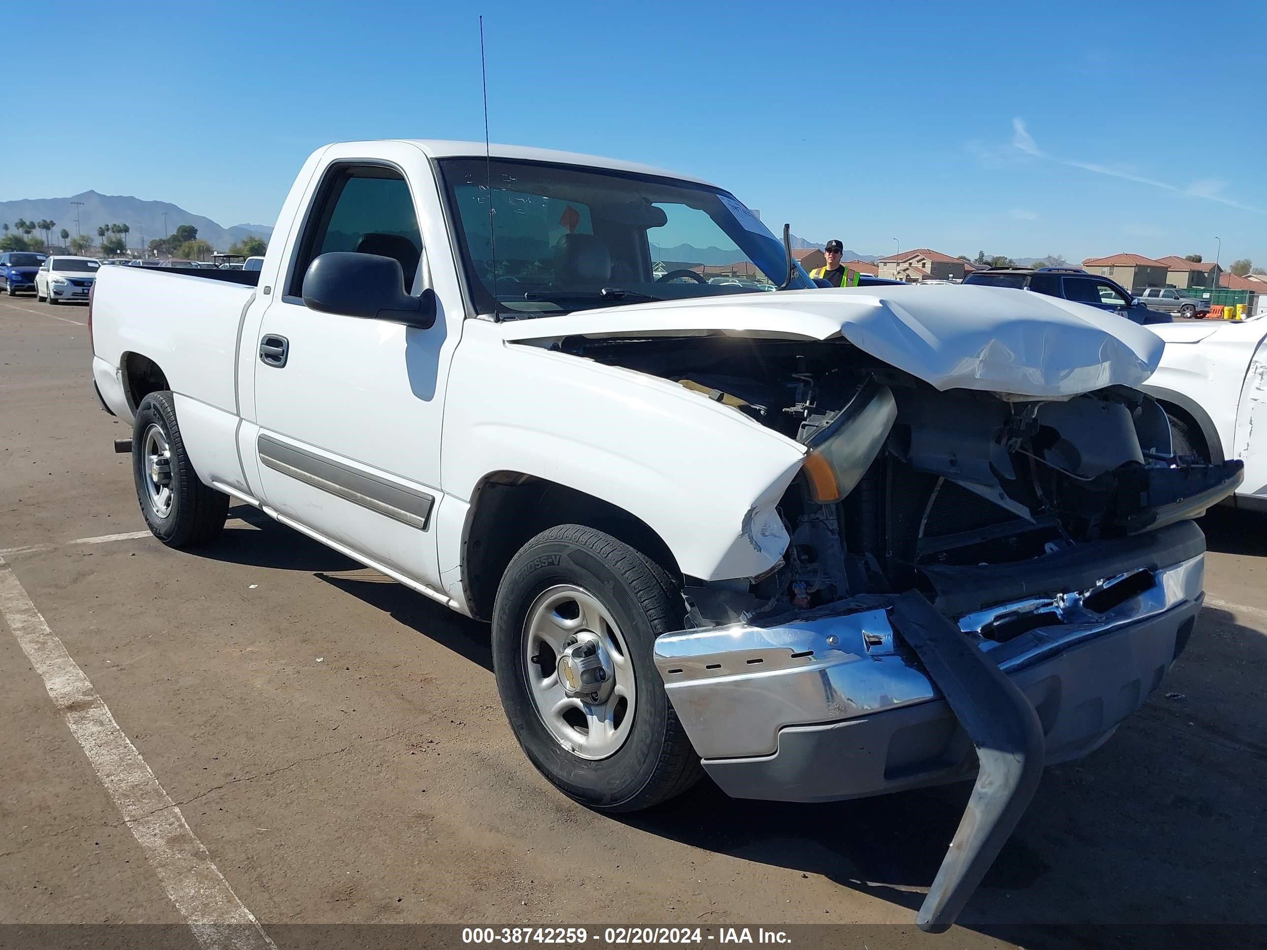 CHEVROLET SILVERADO 2004 1gcec14x34z343705