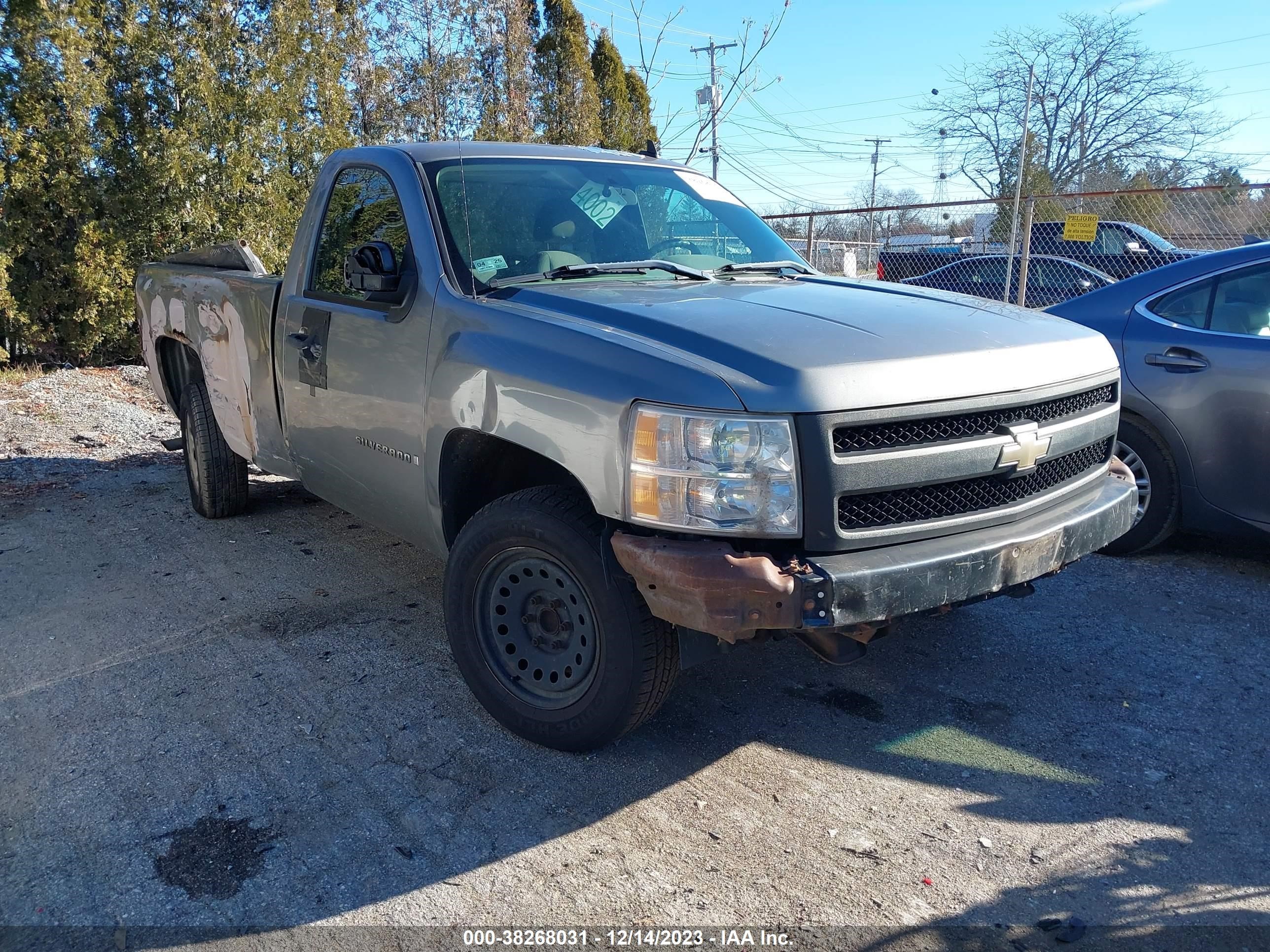 CHEVROLET SILVERADO 2008 1gcec14x38z141825