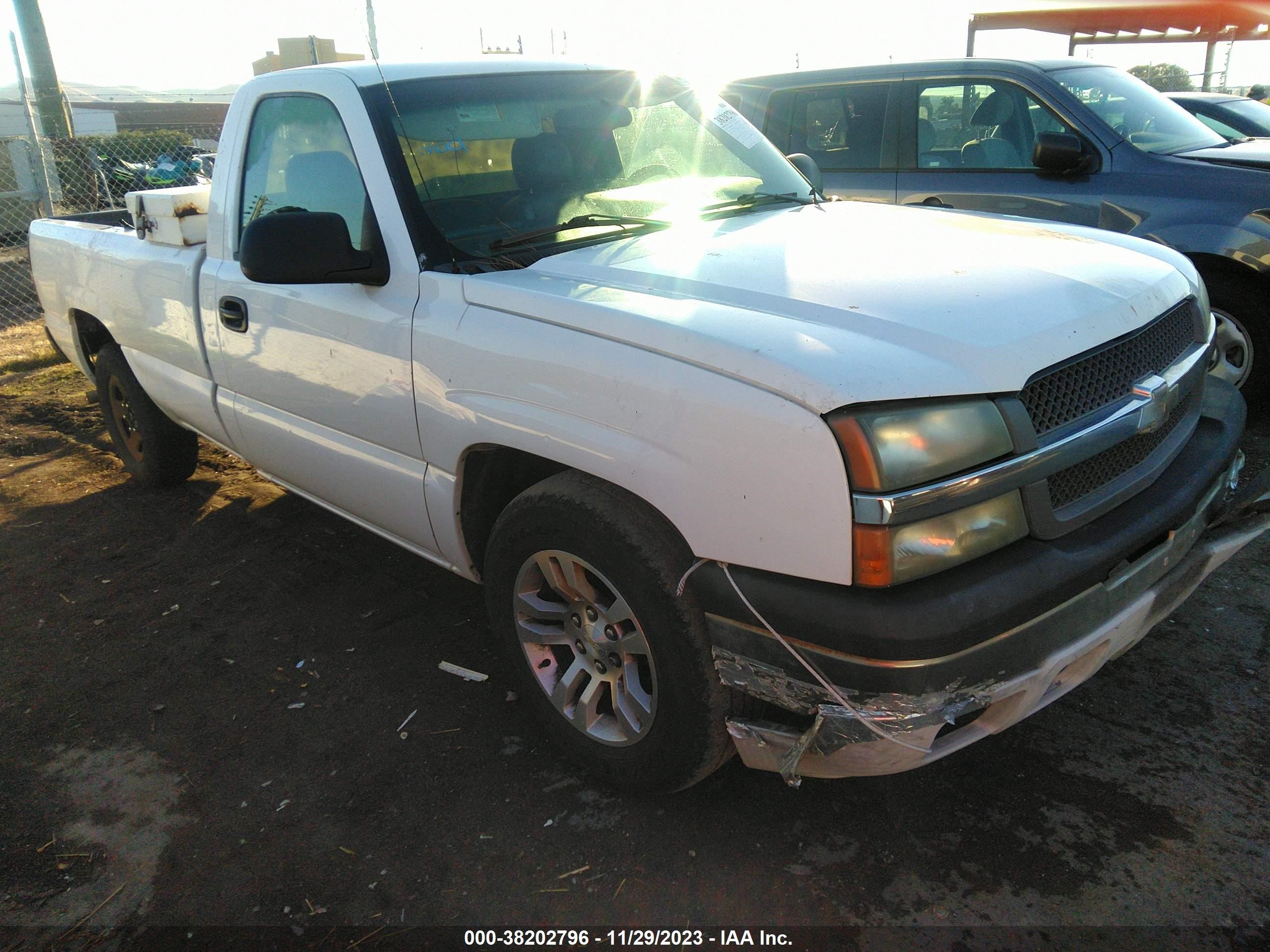 CHEVROLET SILVERADO 2004 1gcec14x44z208071