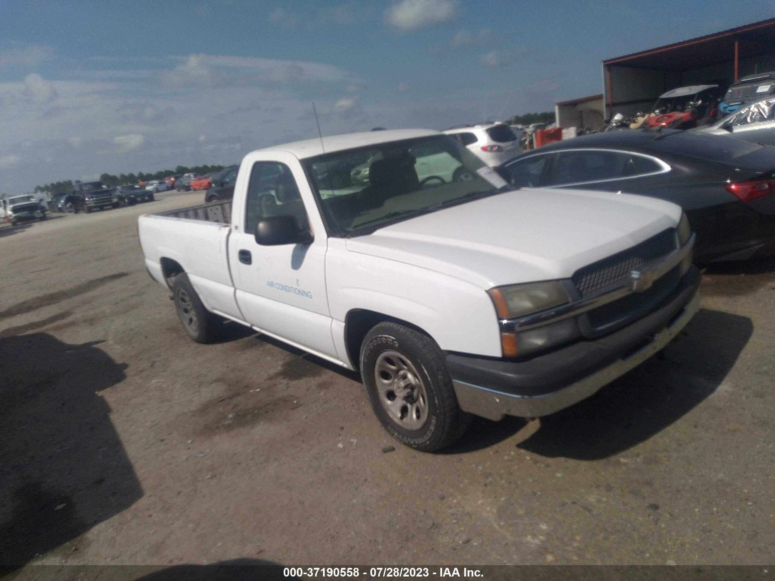 CHEVROLET SILVERADO 2005 1gcec14x45z357159