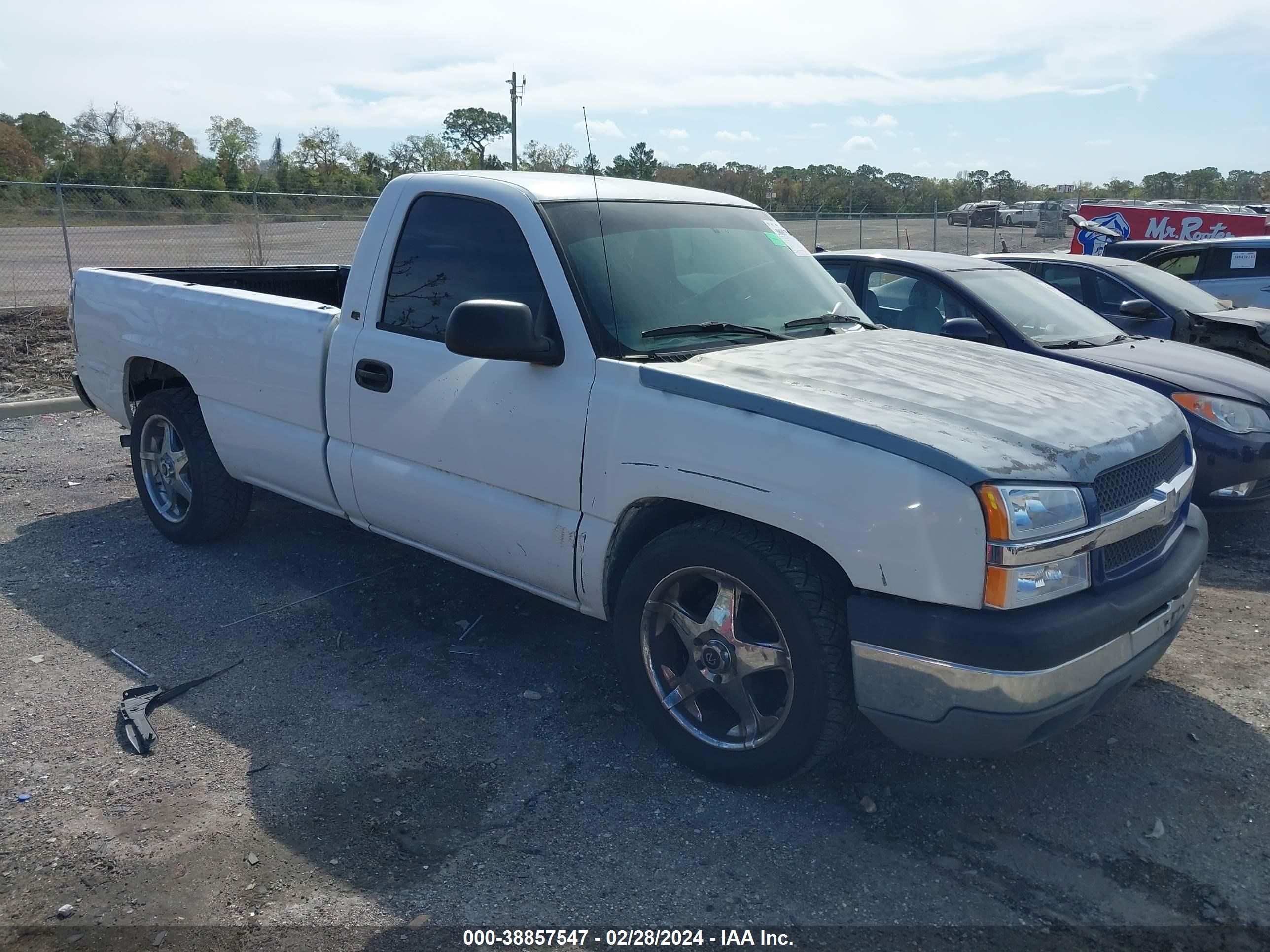 CHEVROLET SILVERADO 2004 1gcec14x54z236073