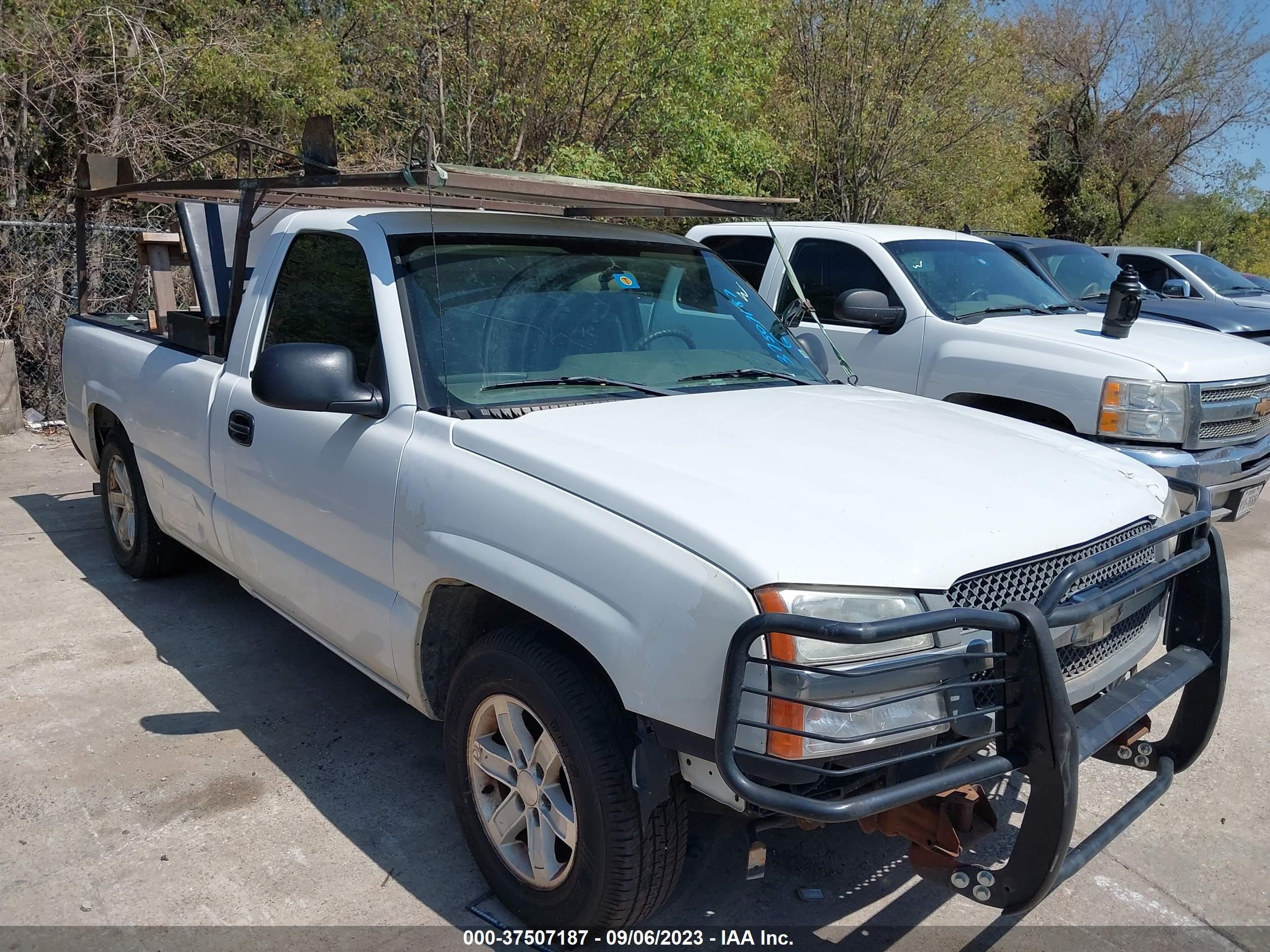 CHEVROLET SILVERADO 2004 1gcec14xx4z268744