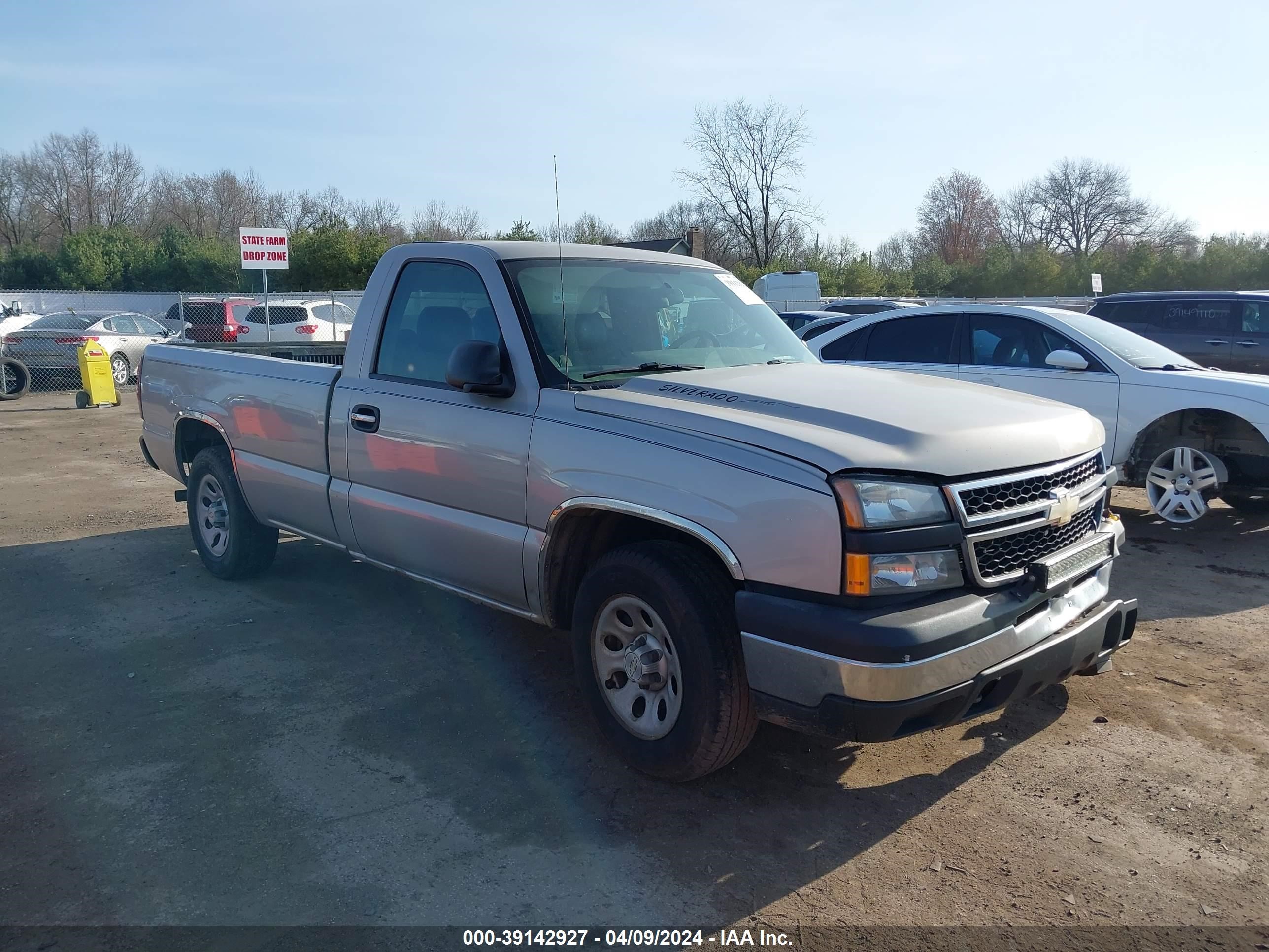 CHEVROLET SILVERADO 2007 1gcec14xx7z193791