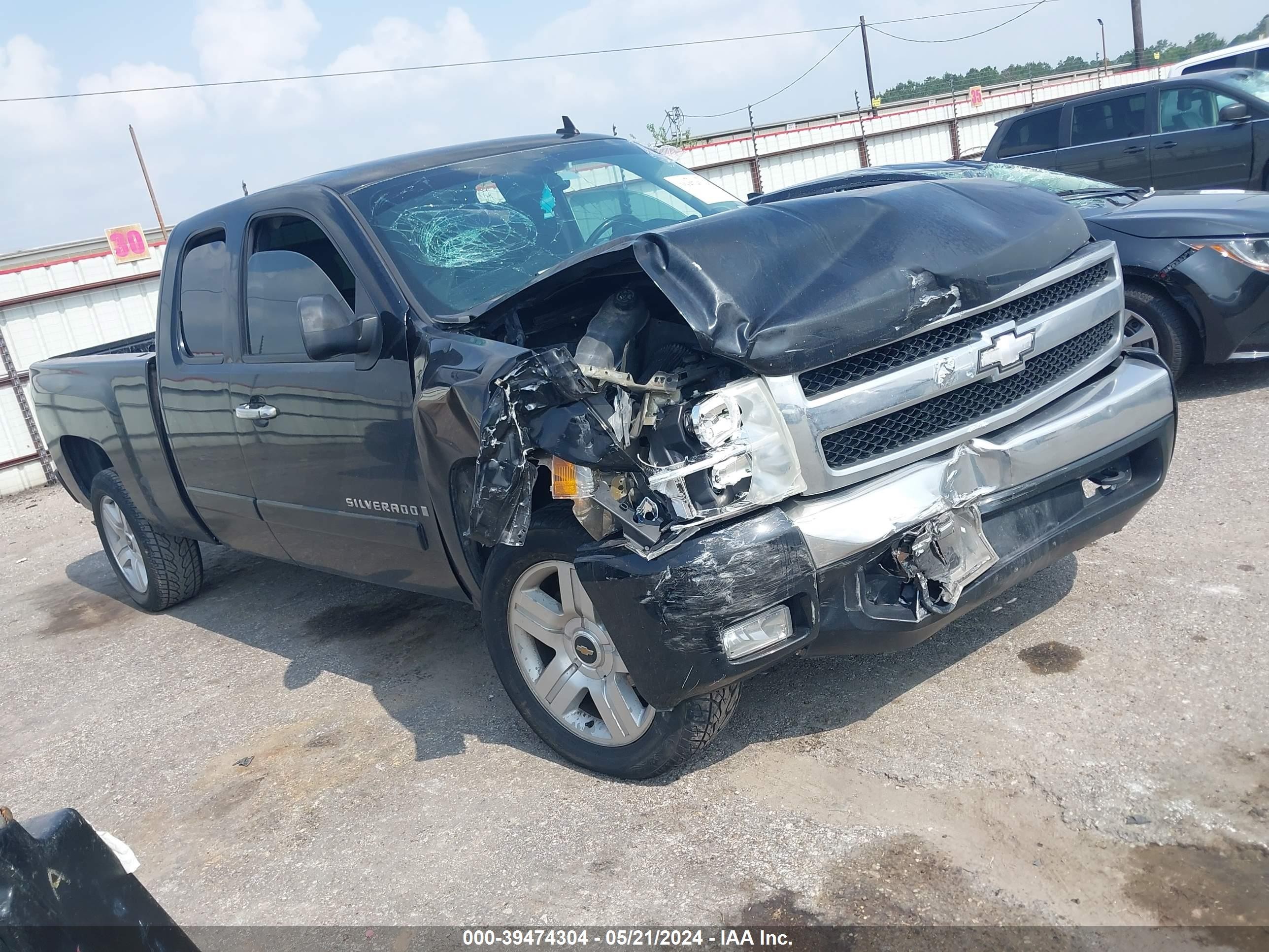 CHEVROLET SILVERADO 2008 1gcec19048z132885