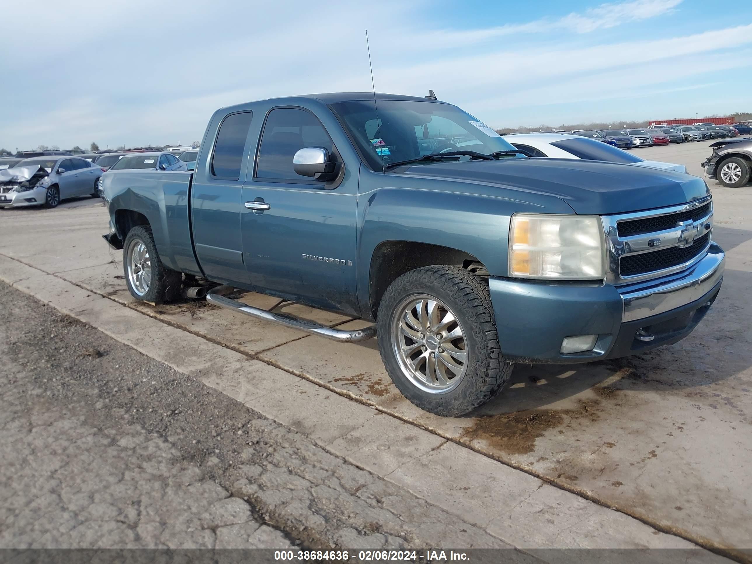 CHEVROLET SILVERADO 2008 1gcec19c78z140859