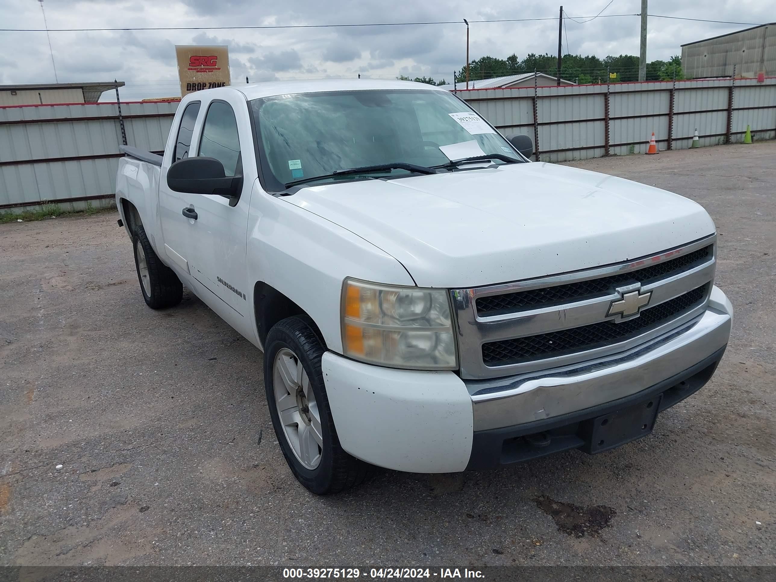 CHEVROLET SILVERADO 2008 1gcec19c88z186460