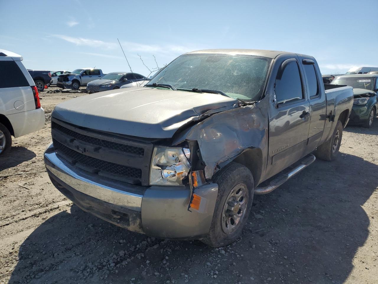 CHEVROLET SILVERADO 2007 1gcec19cx7z581321