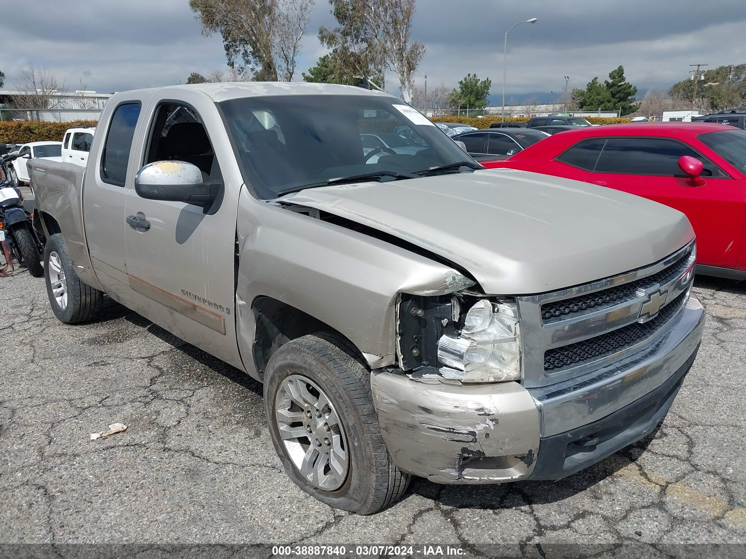 CHEVROLET SILVERADO 2008 1gcec19j28z229382