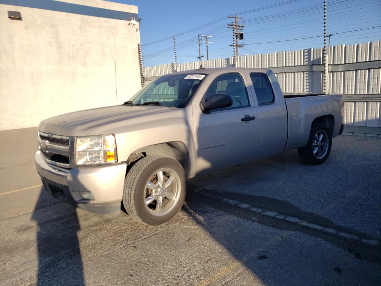 CHEVROLET SILVERADO 2008 1gcec19j58z243177