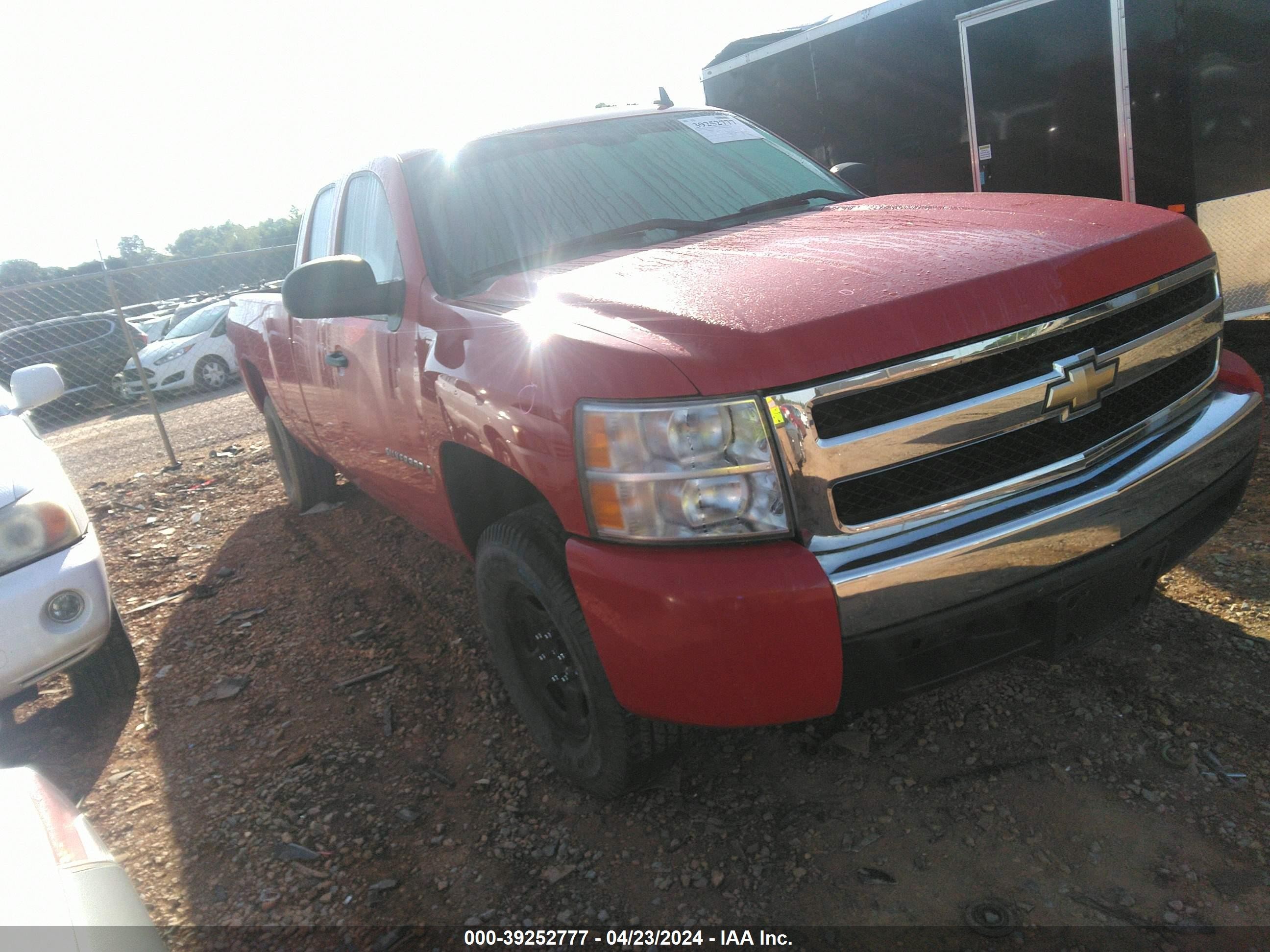 CHEVROLET SILVERADO 2008 1gcec19j68e165709