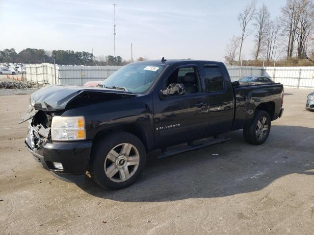 CHEVROLET SILVERADO 2007 1gcec19j77z652439