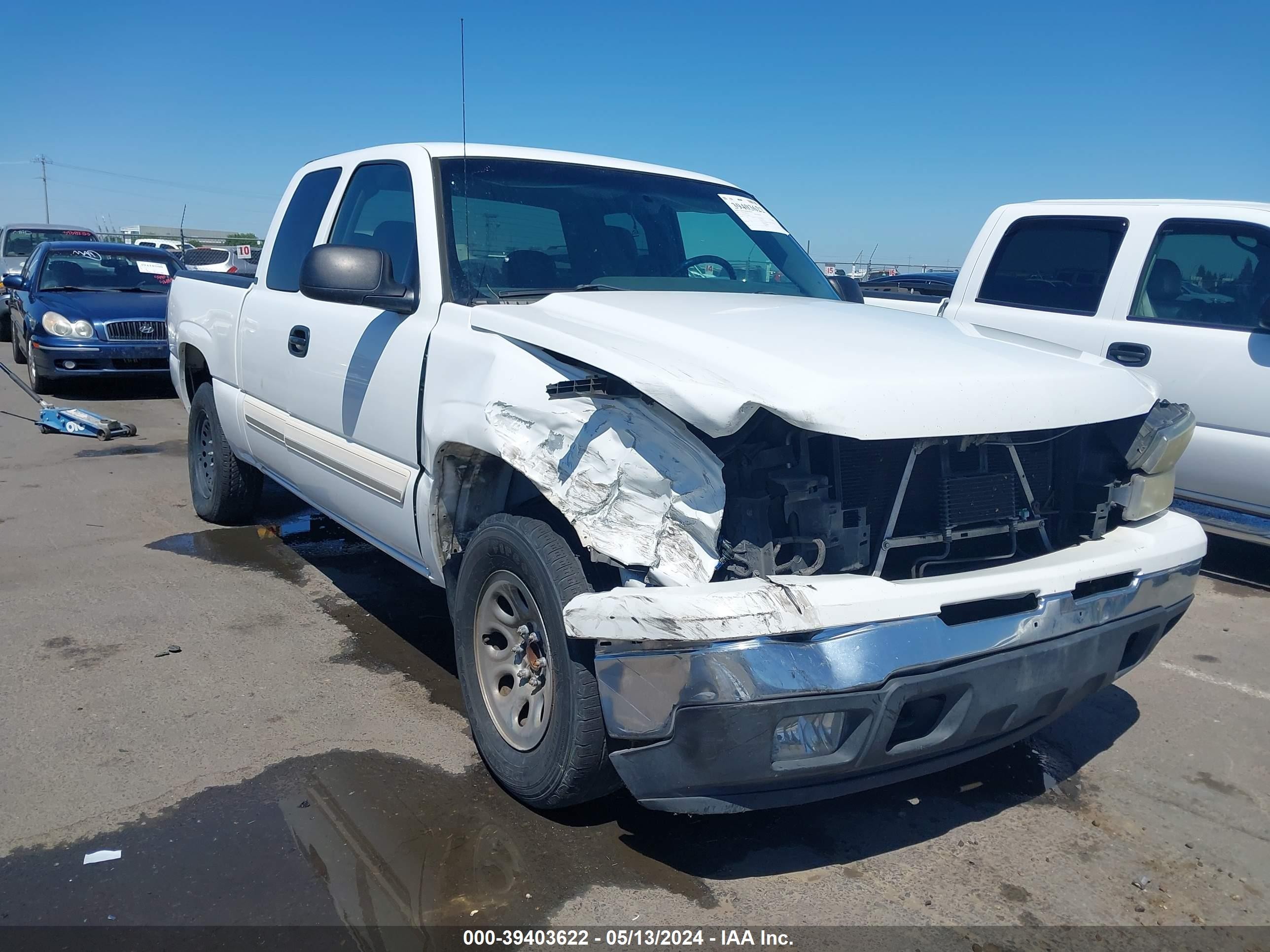 CHEVROLET SILVERADO 2007 1gcec19t07z100847