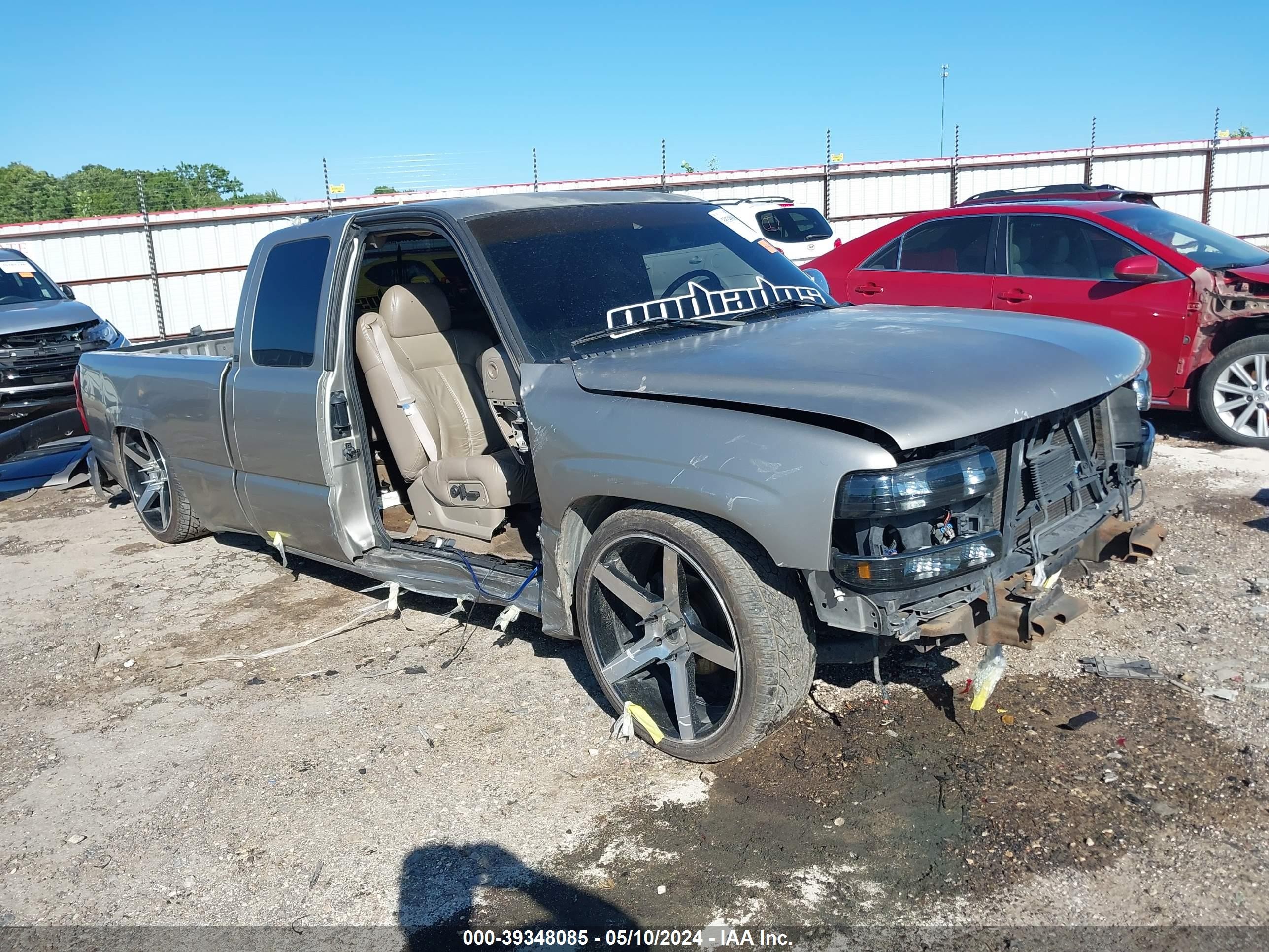 CHEVROLET SILVERADO 2001 1gcec19t21z186539