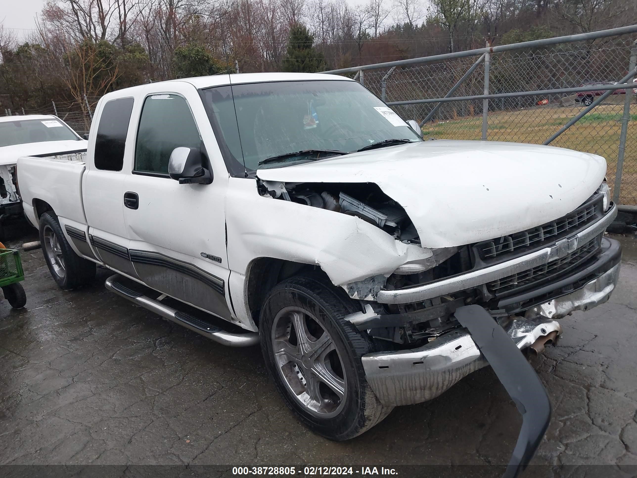 CHEVROLET SILVERADO 2001 1gcec19t61z155052