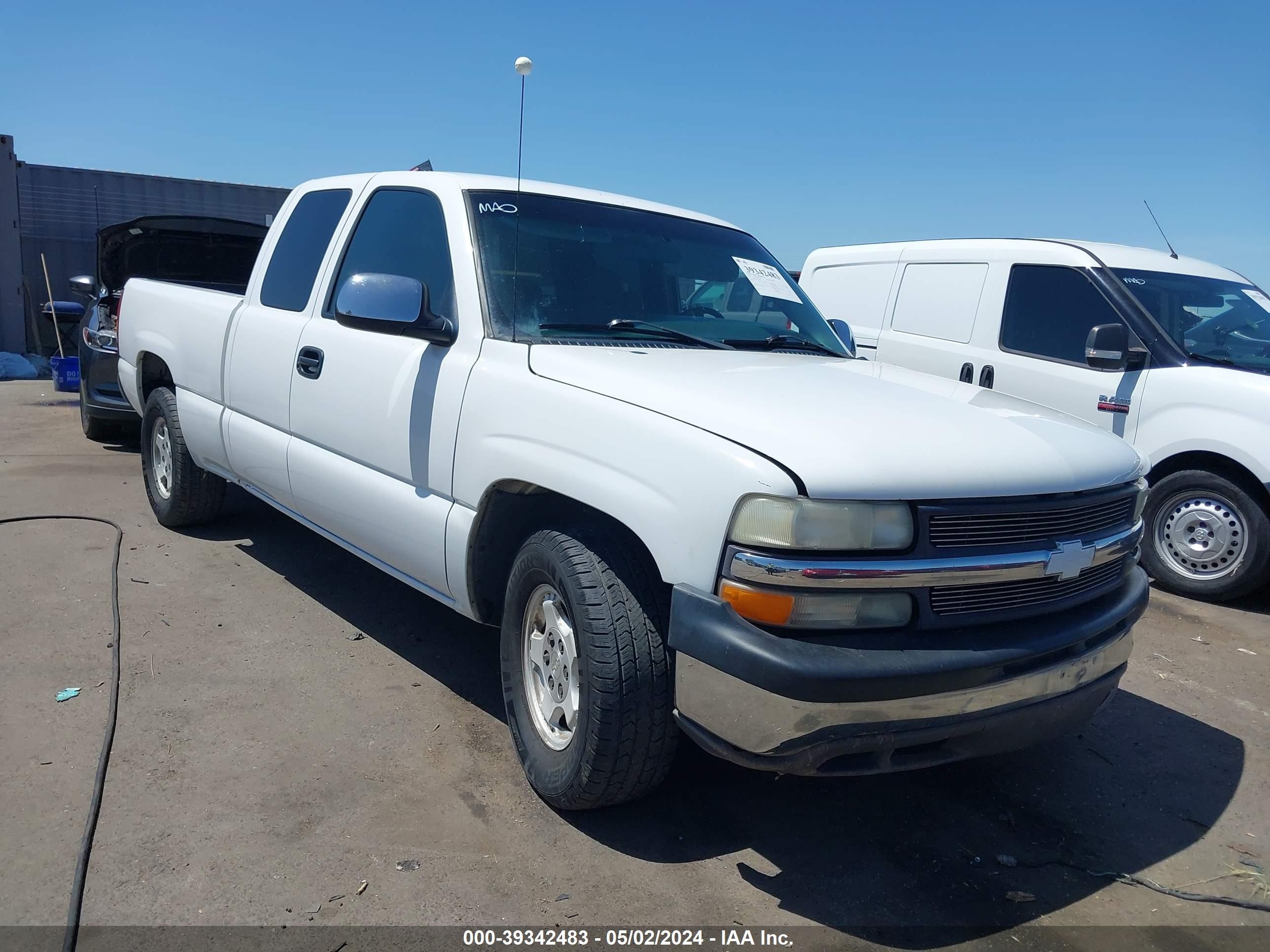 CHEVROLET SILVERADO 2001 1gcec19t61z207747