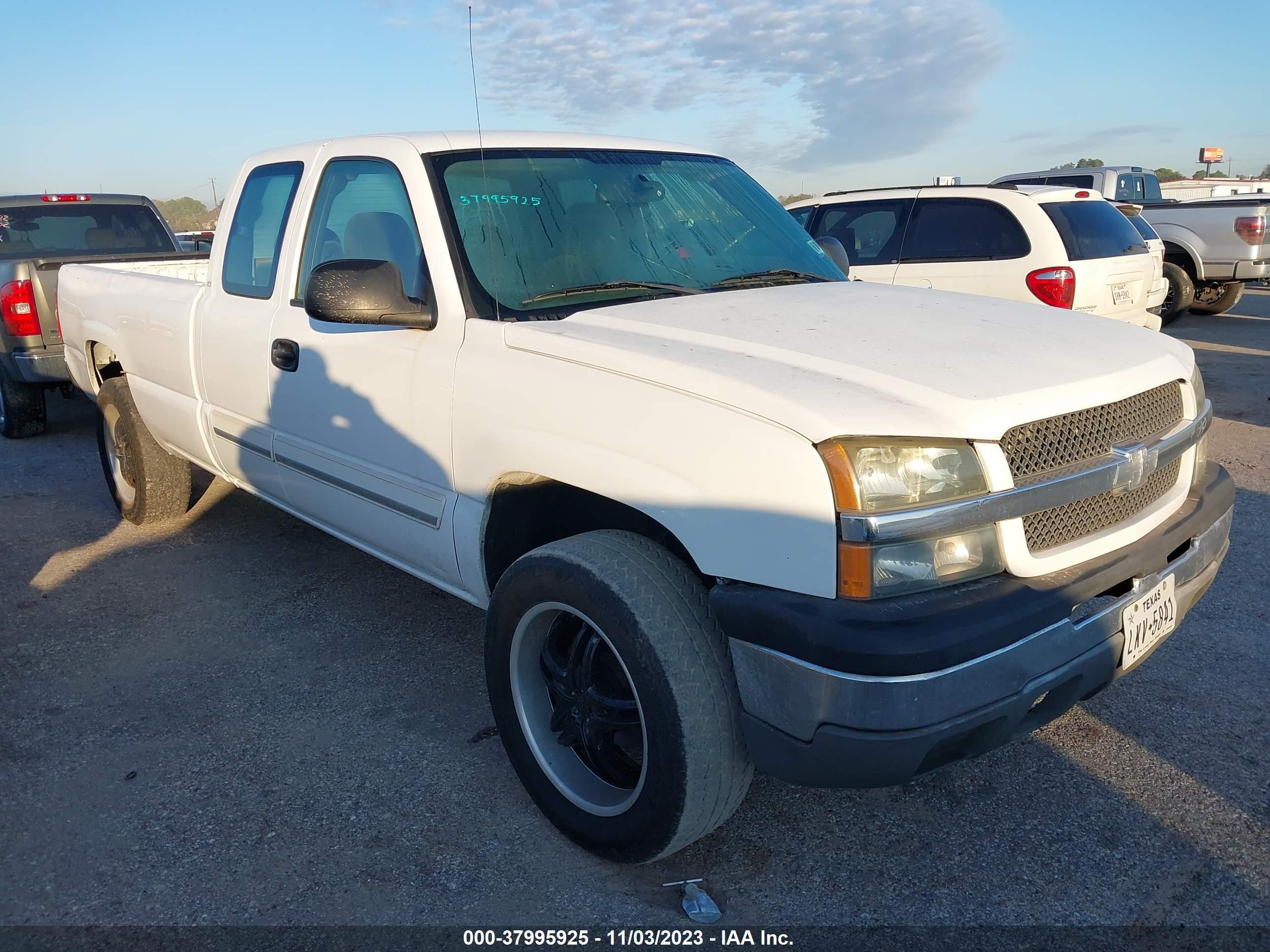 CHEVROLET SILVERADO 2004 1gcec19t64e133855