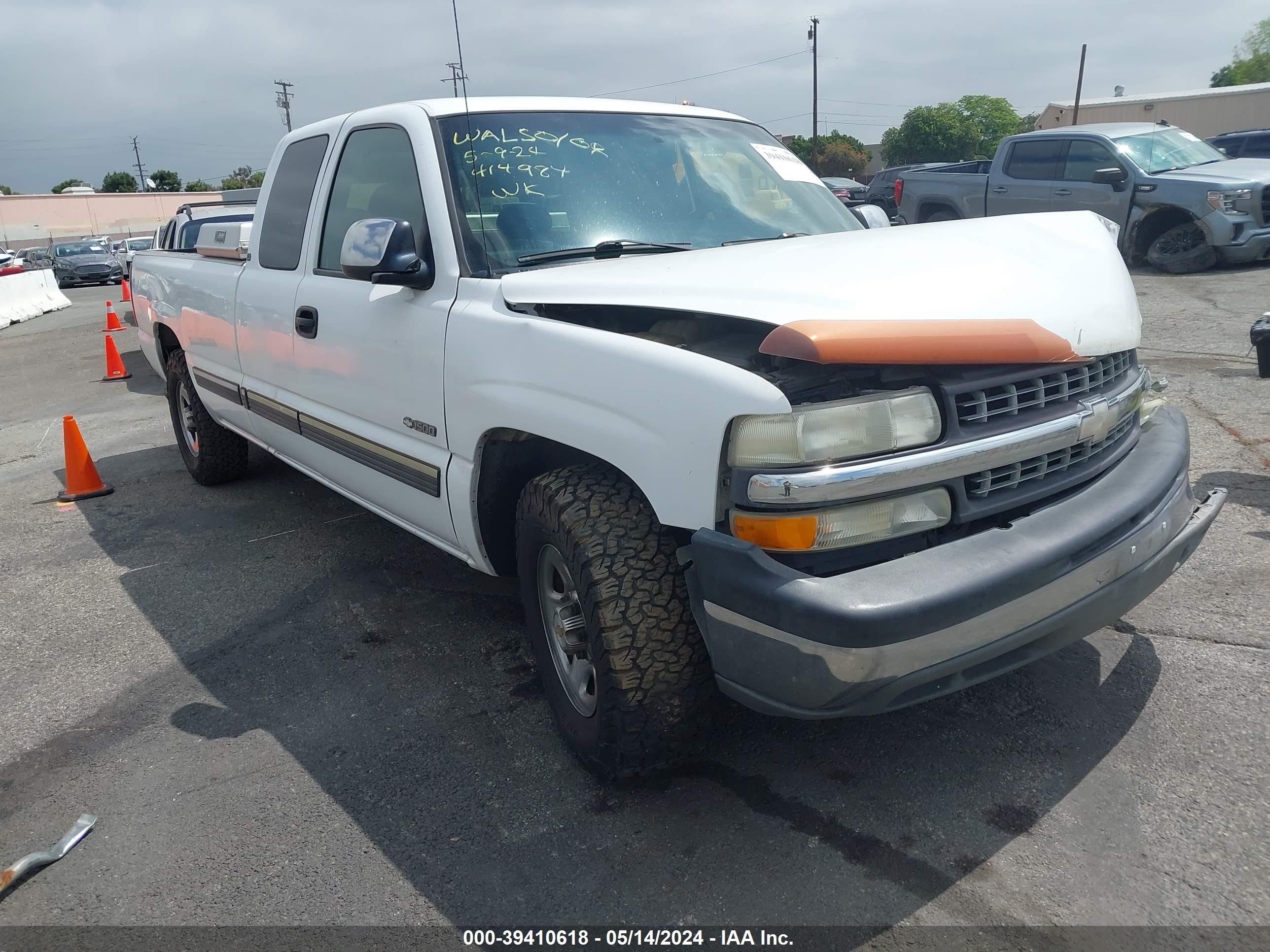 CHEVROLET SILVERADO 2002 1gcec19t72e105575