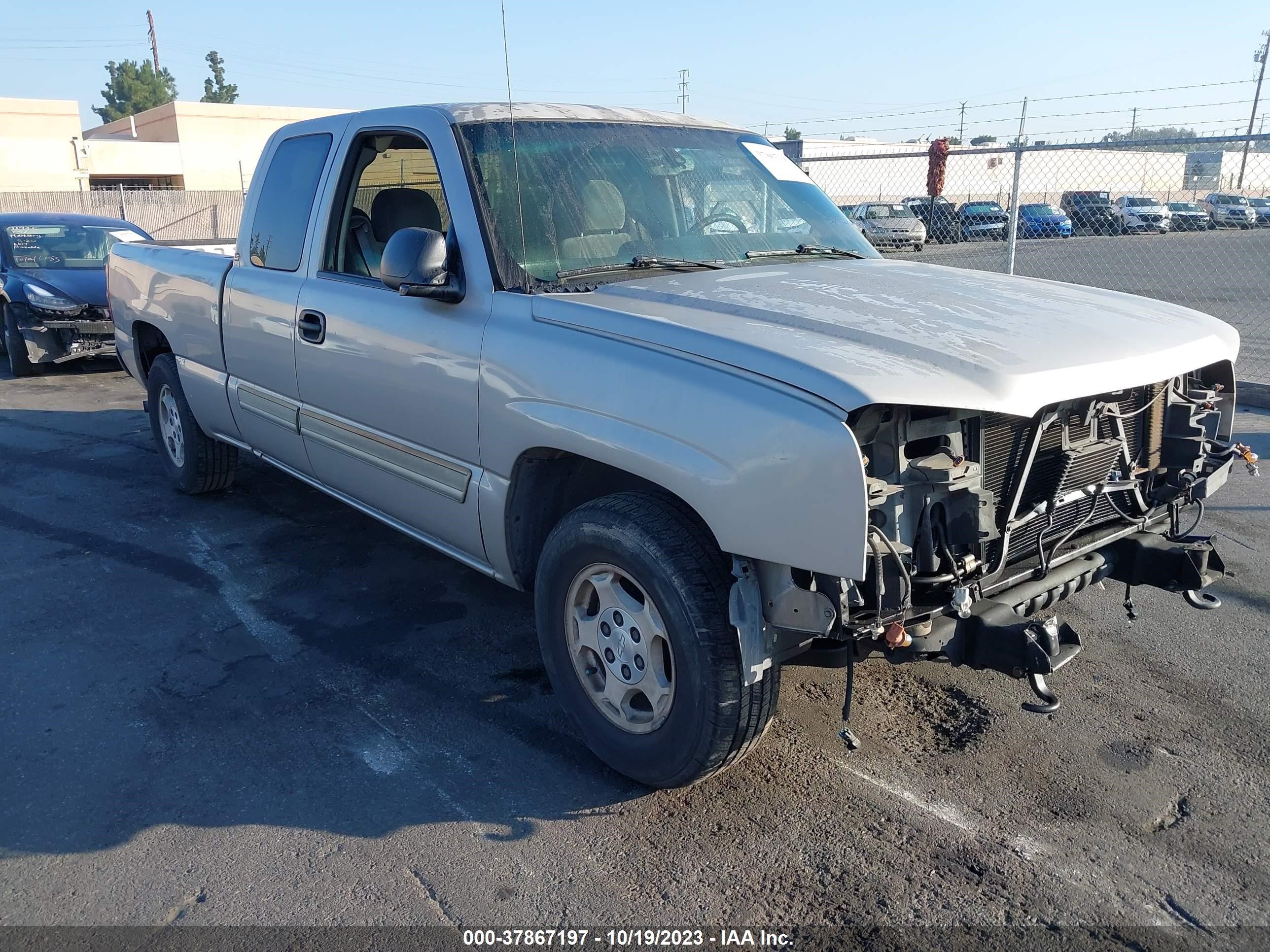 CHEVROLET SILVERADO 2004 1gcec19t74e401747