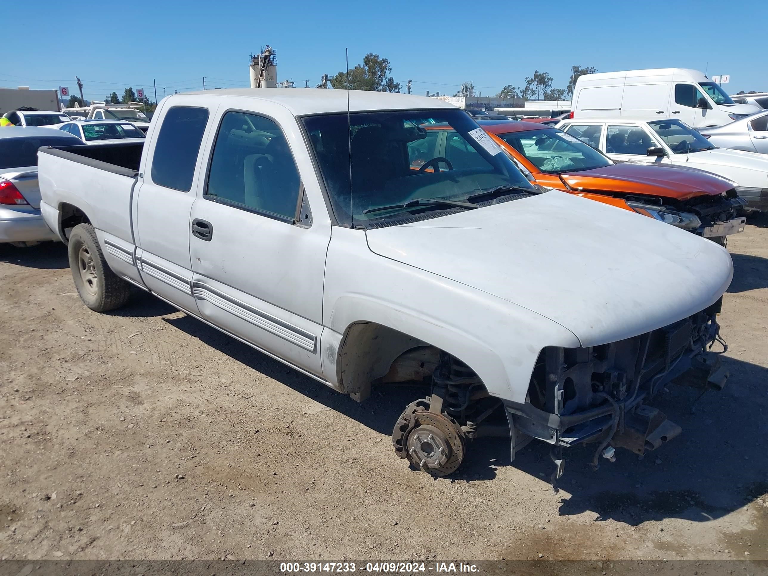 CHEVROLET SILVERADO 2001 1gcec19t81z148555