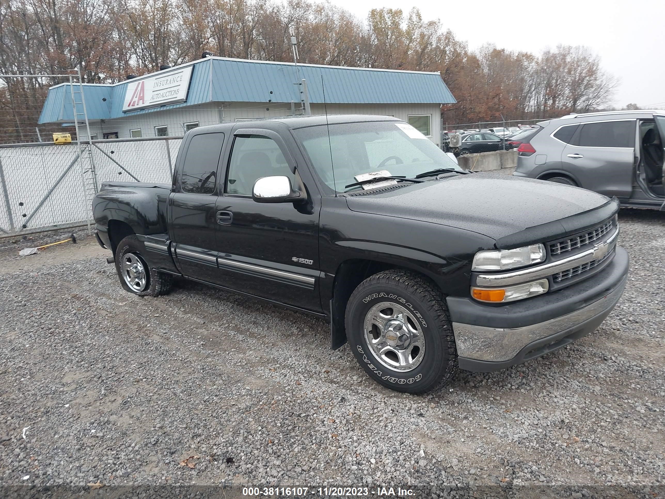 CHEVROLET SILVERADO 2002 1gcec19t82z176471