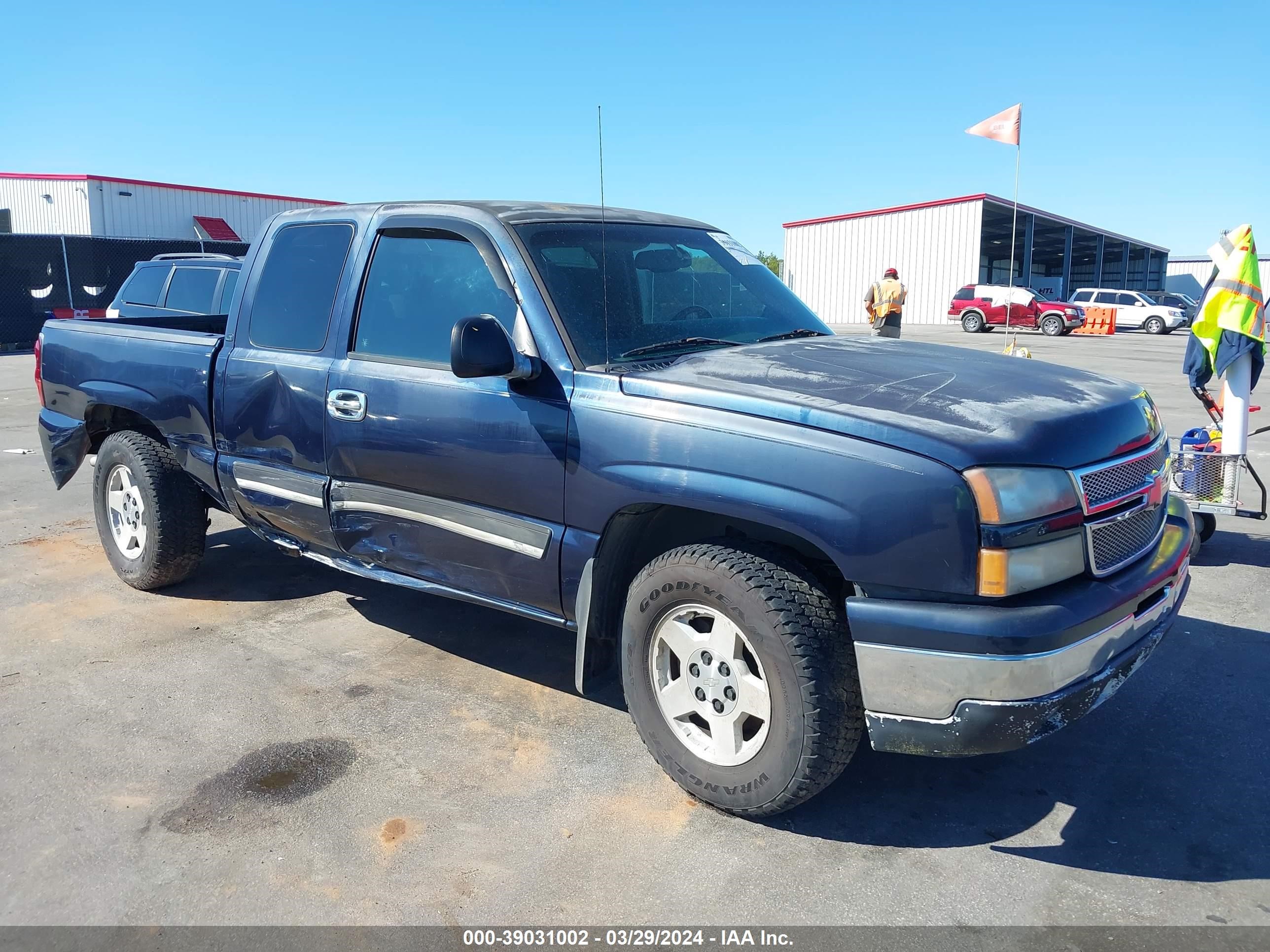 CHEVROLET SILVERADO 2006 1gcec19t86z121931