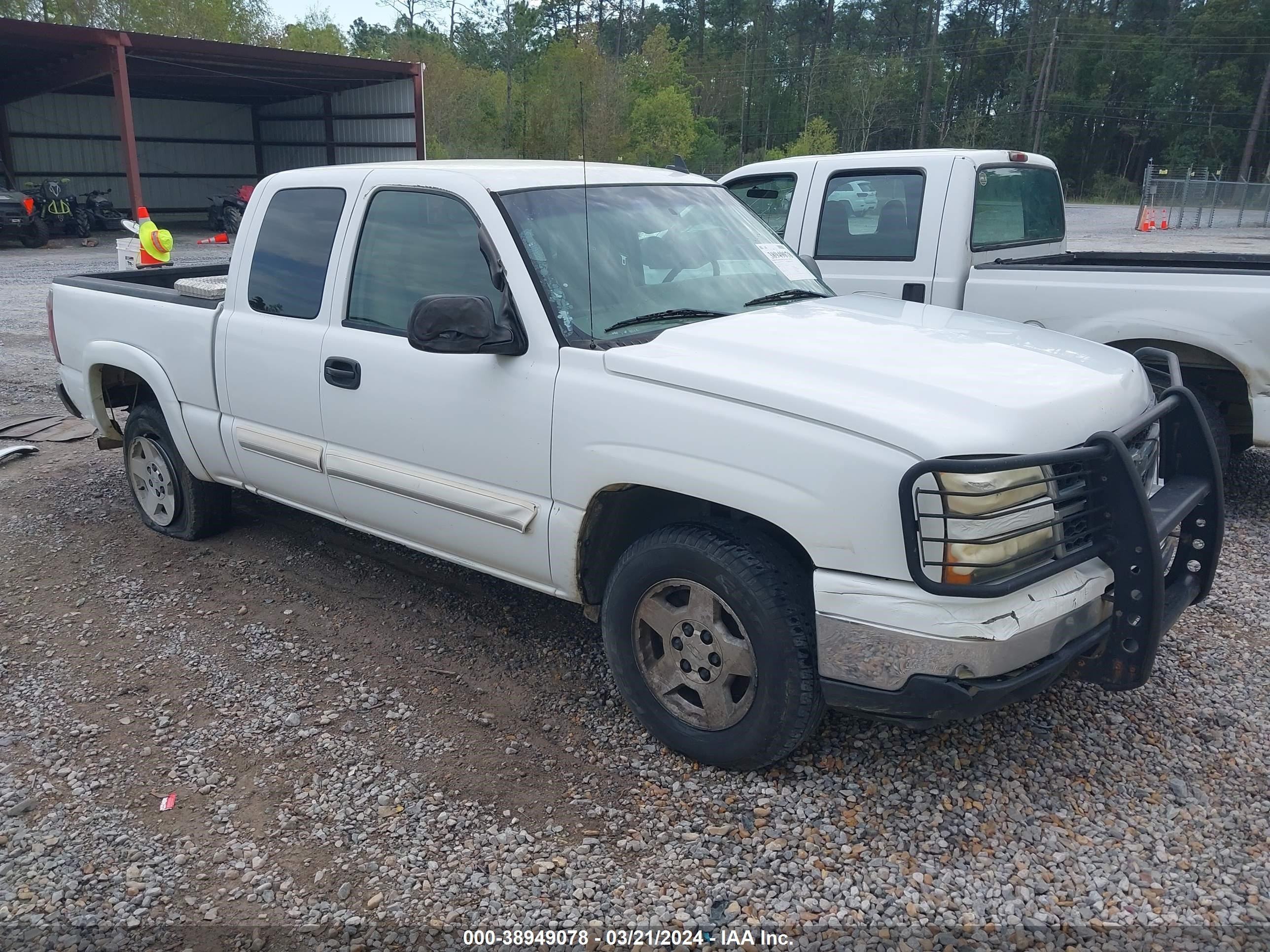 CHEVROLET SILVERADO 2006 1gcec19t86z294722