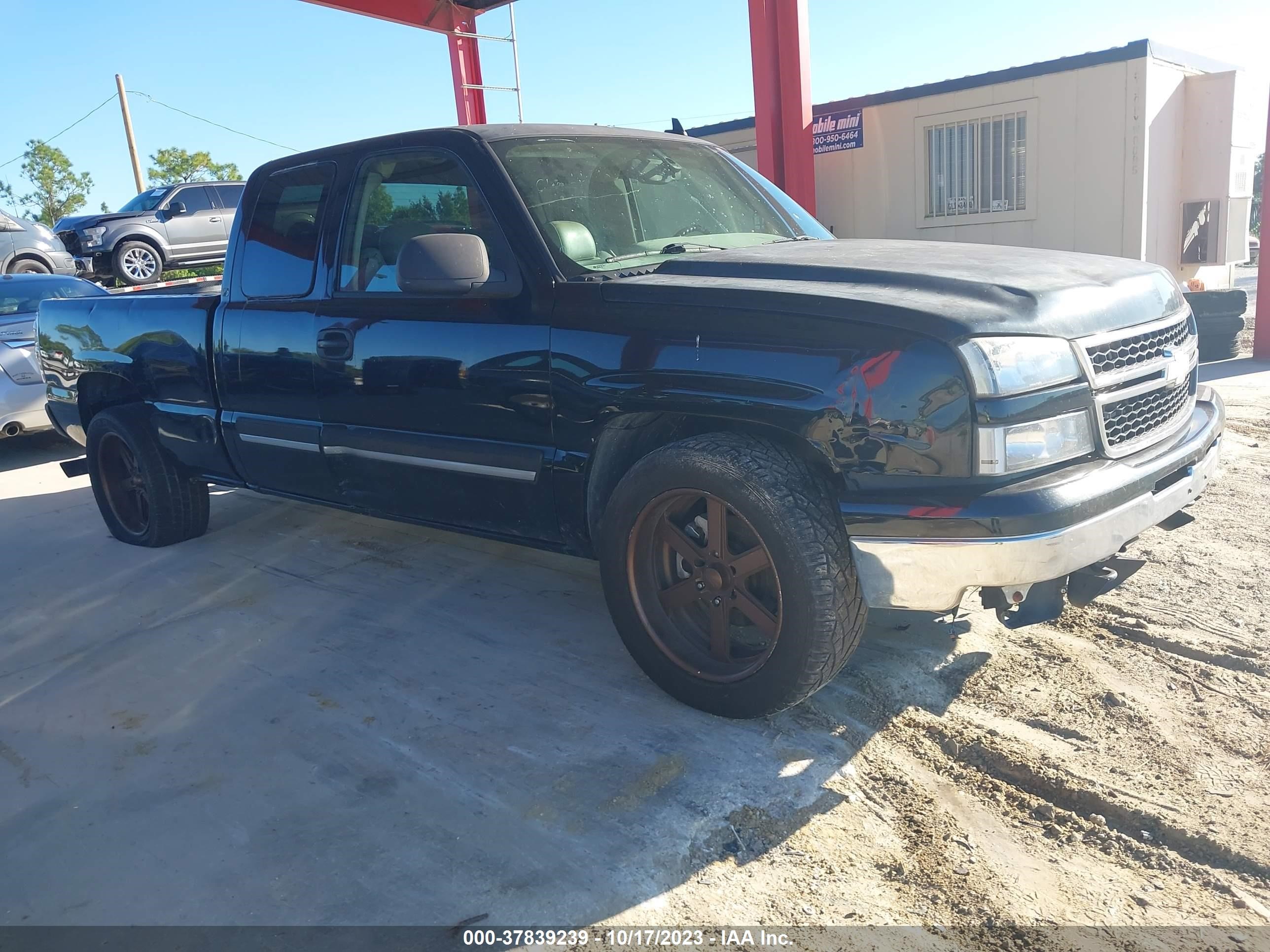 CHEVROLET SILVERADO 2006 1gcec19t96z144358