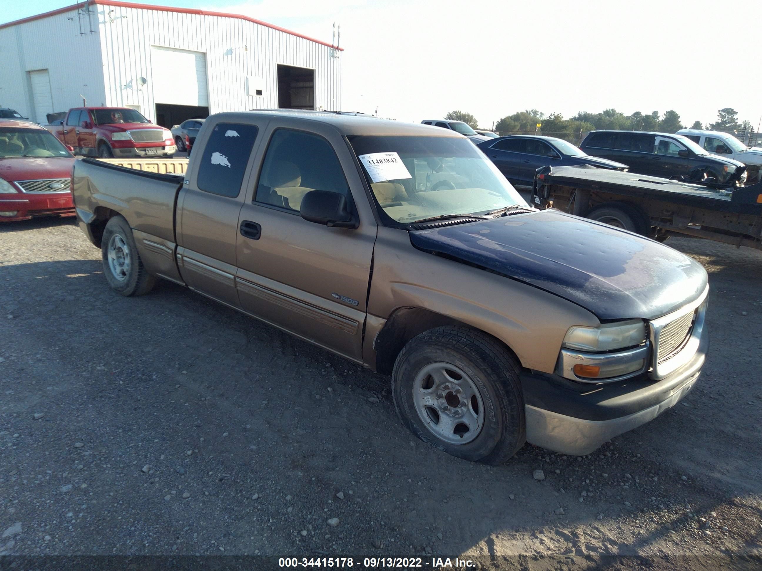 CHEVROLET SILVERADO 1999 1gcec19t9xz117095