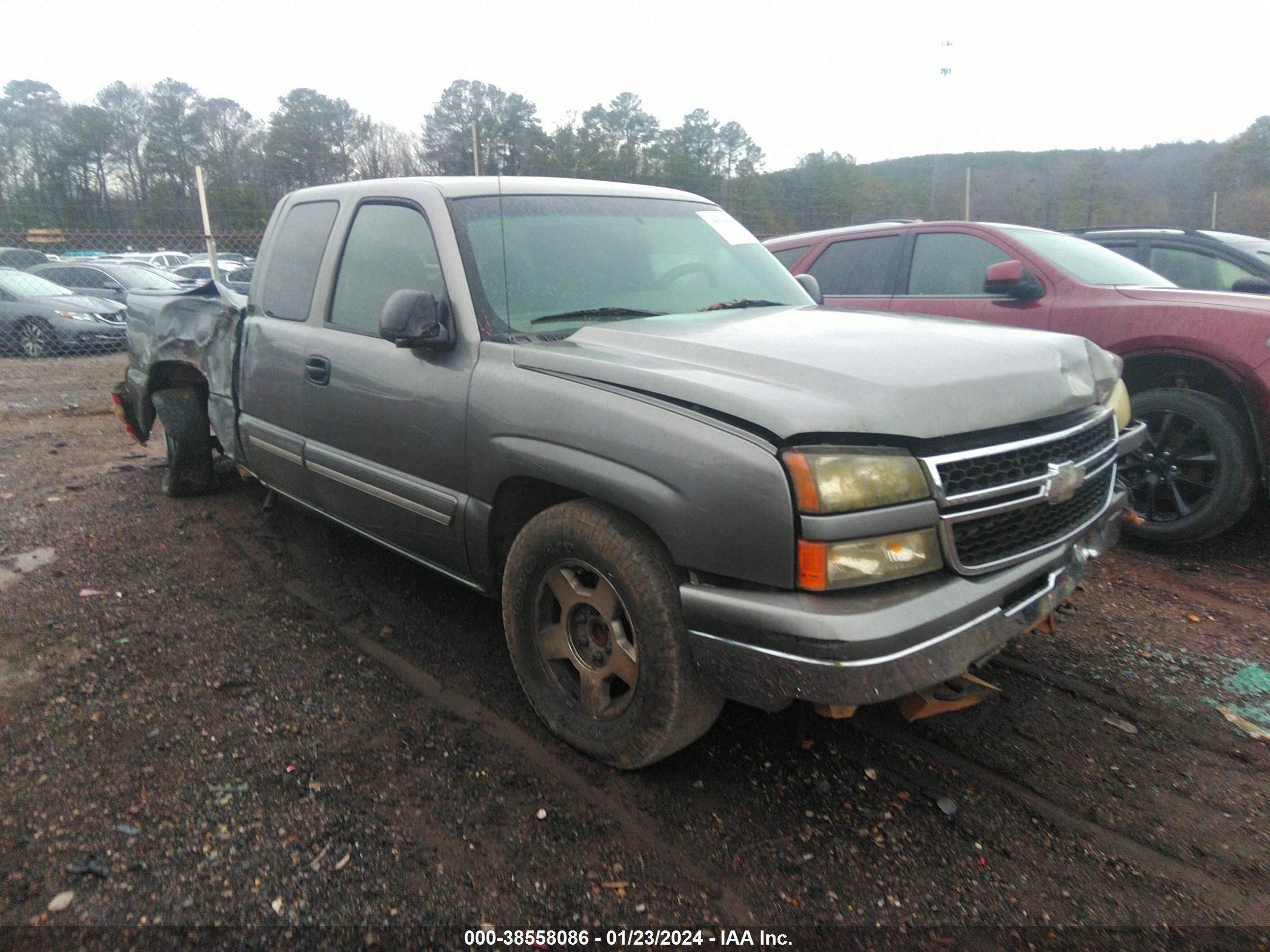 CHEVROLET SILVERADO 2006 1gcec19v16z206580