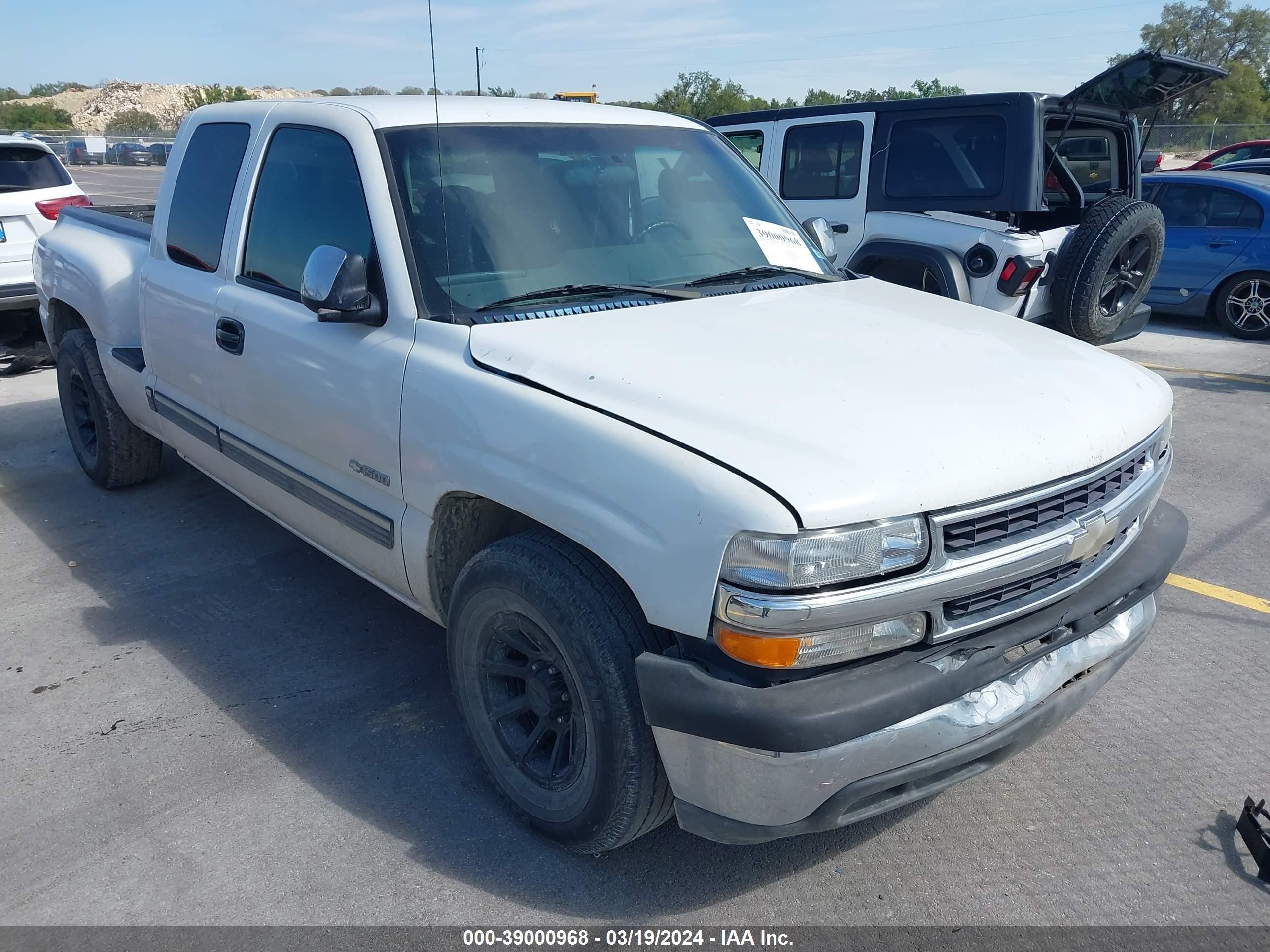 CHEVROLET SILVERADO 2002 1gcec19v42z228454