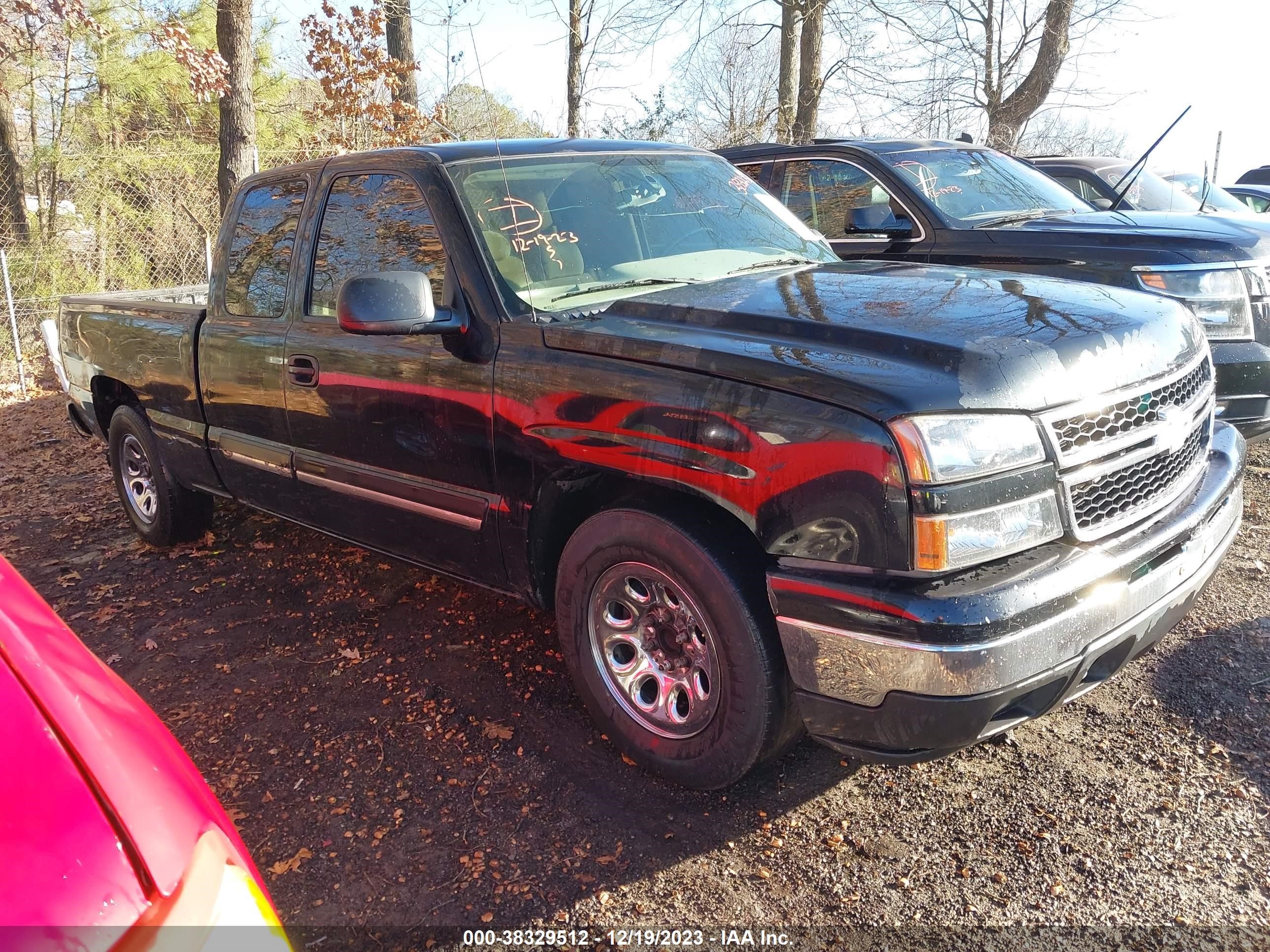 CHEVROLET SILVERADO 2007 1gcec19v57z176808