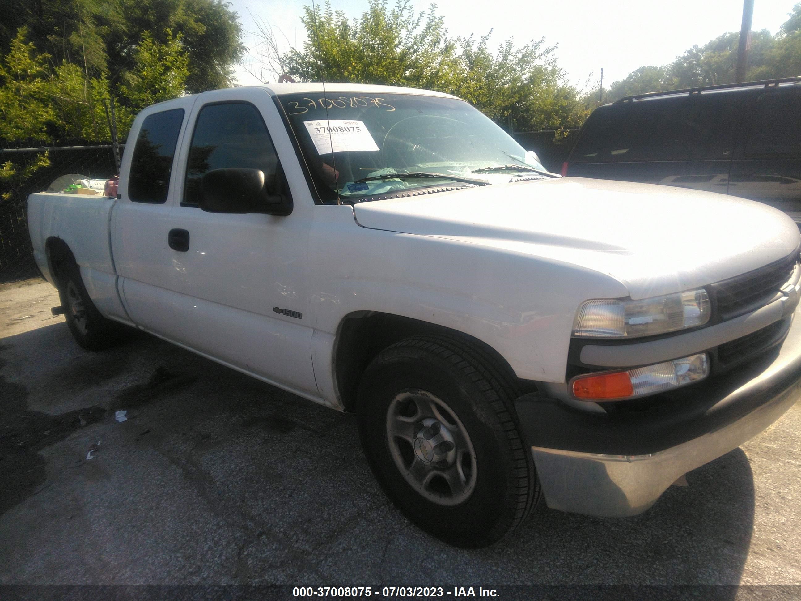 CHEVROLET SILVERADO 2002 1gcec19v72z271332