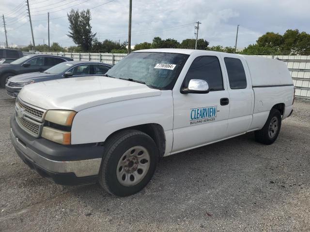 CHEVROLET SILVERADO 2007 1gcec19x27z123744