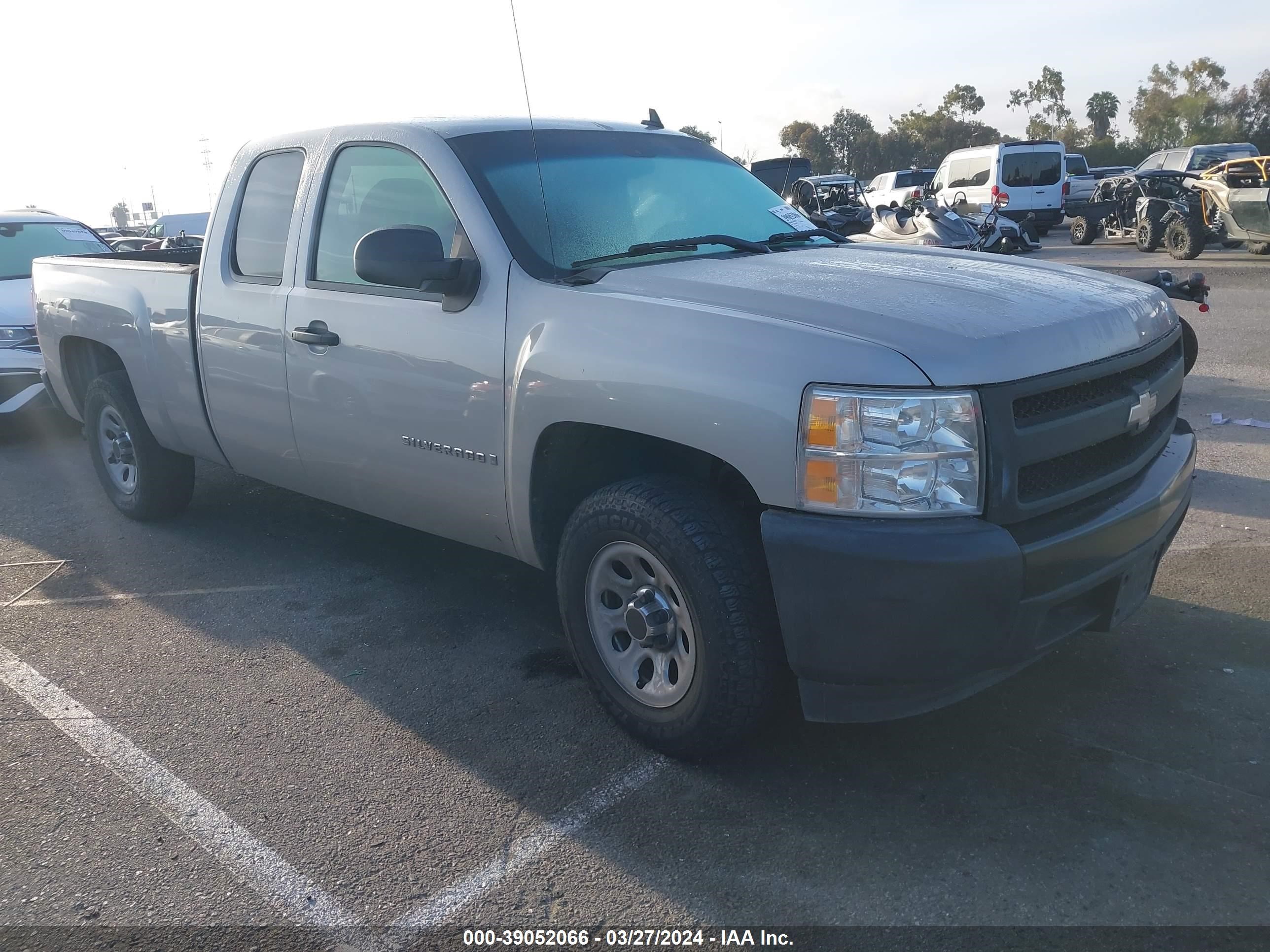 CHEVROLET SILVERADO 2007 1gcec19x37z651311