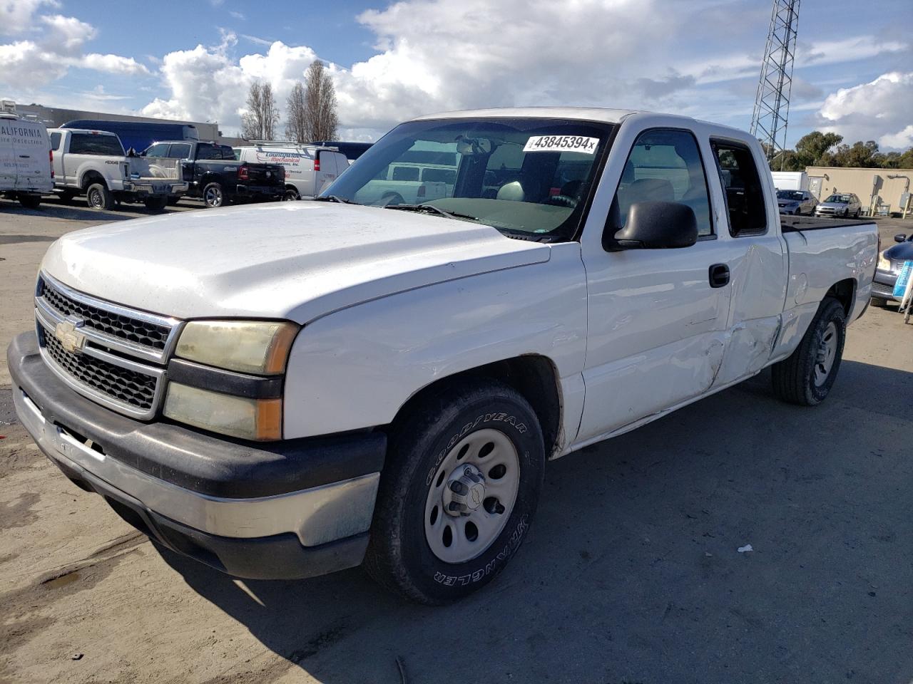 CHEVROLET SILVERADO 2007 1gcec19x87z107855