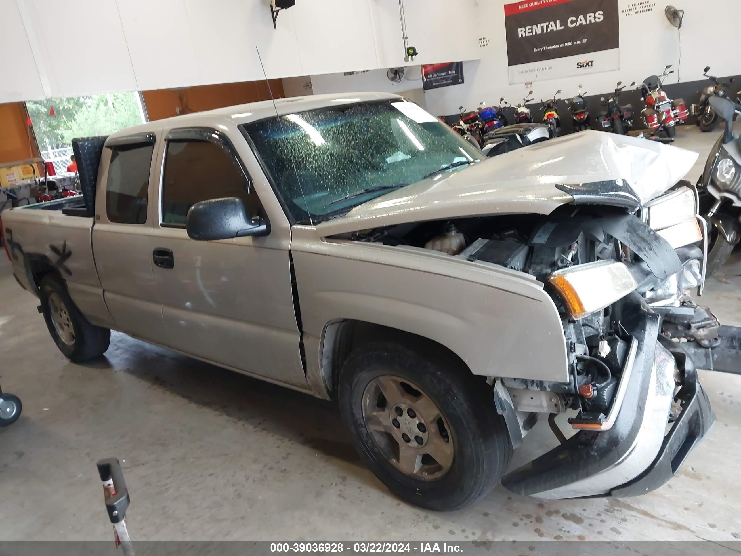 CHEVROLET SILVERADO 2004 1gcec19x94z177649