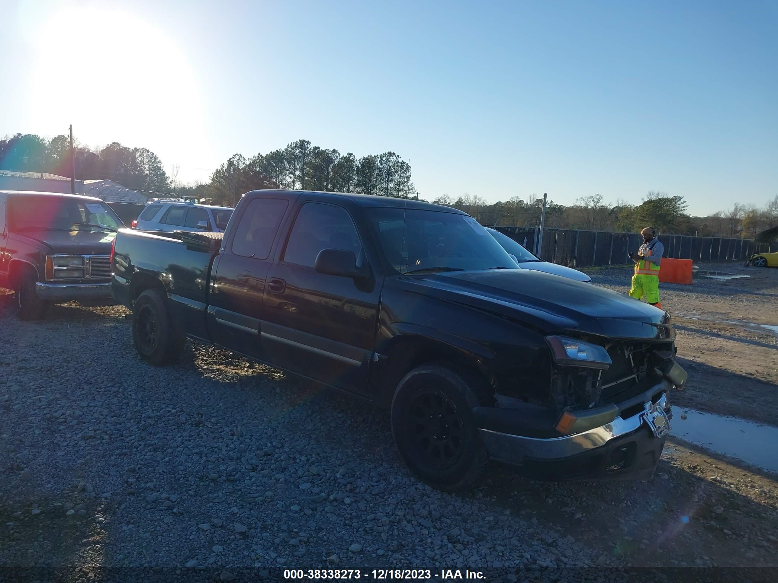 CHEVROLET SILVERADO 2006 1gcec19xx6z221452