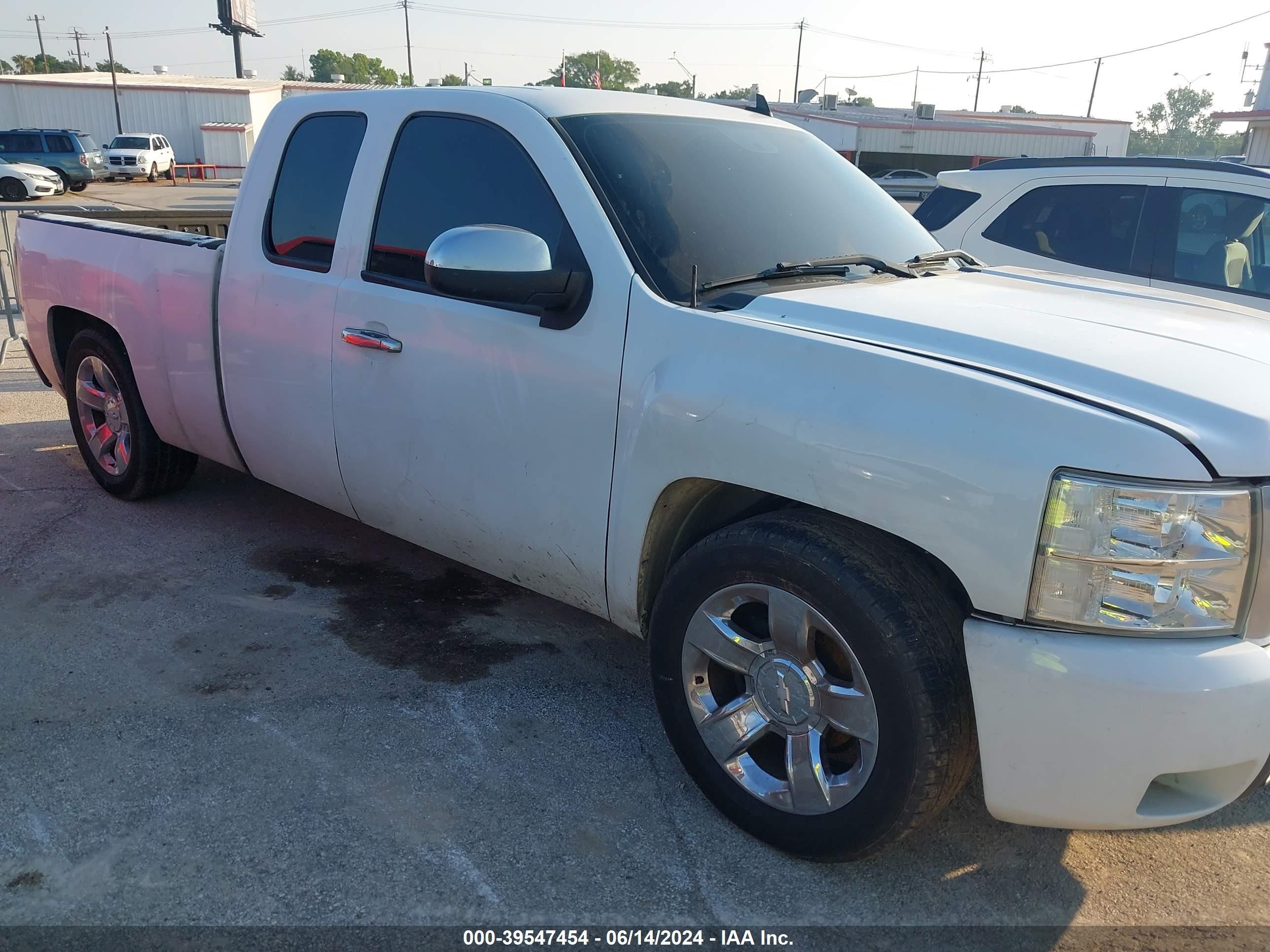 CHEVROLET SILVERADO 2009 1gcec29j29z192521