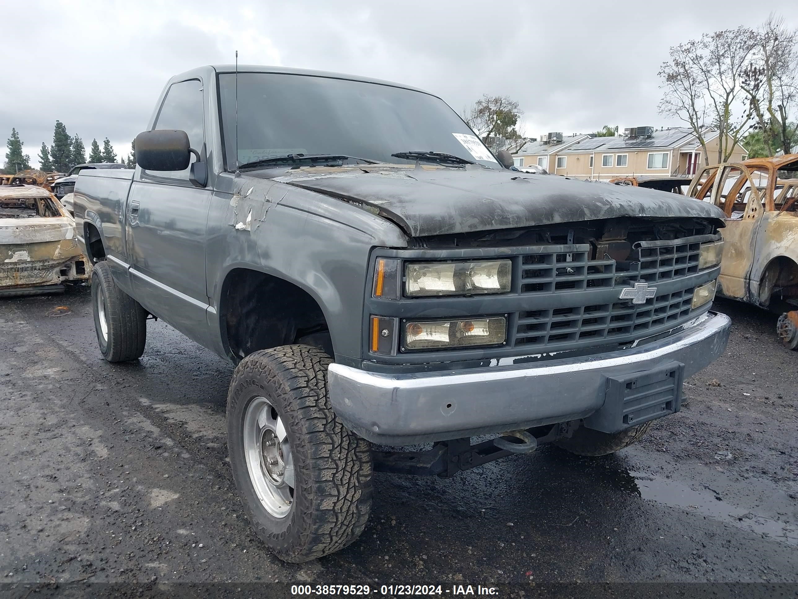 CHEVROLET GMT-400 1993 1gcek14k9pz110374