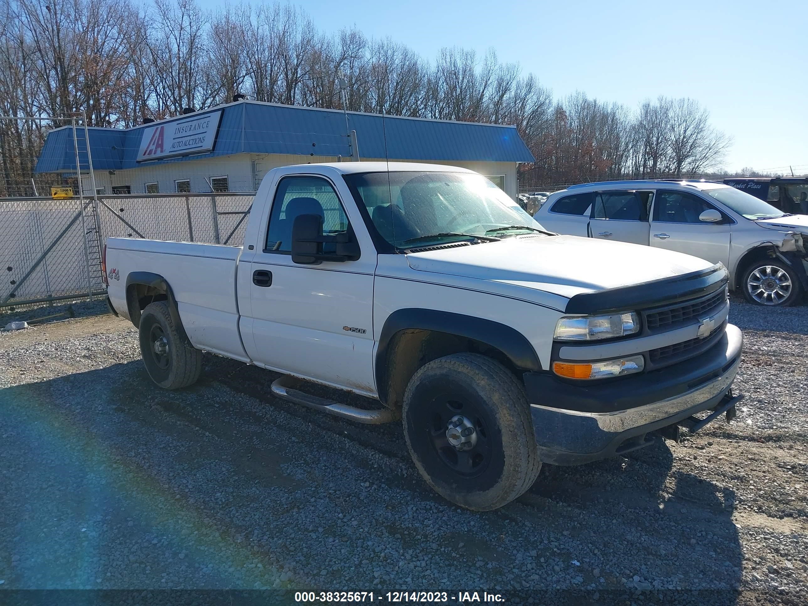 CHEVROLET SILVERADO 2001 1gcek14v11e157360