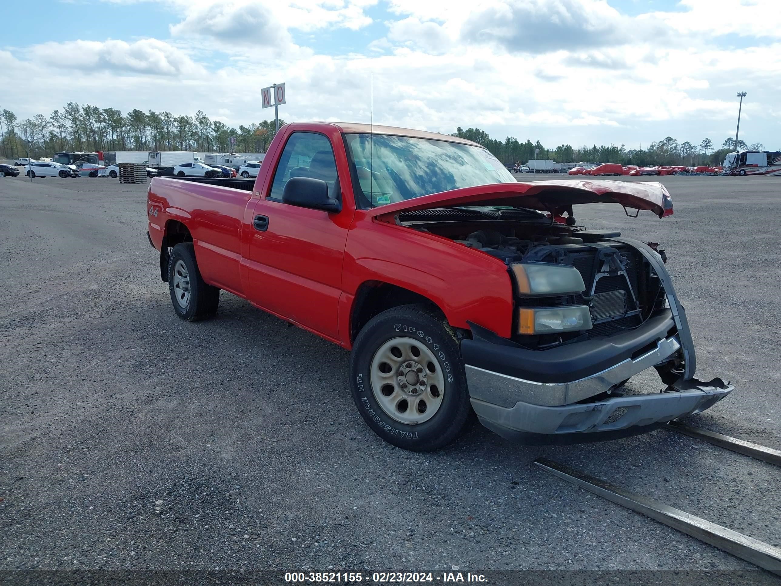 CHEVROLET SILVERADO 2005 1gcek14x05z325313