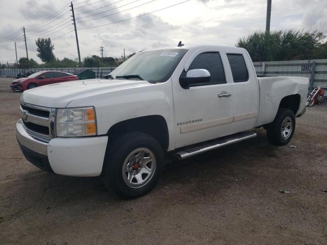 CHEVROLET SILVERADO 2007 1gcek19037e501602