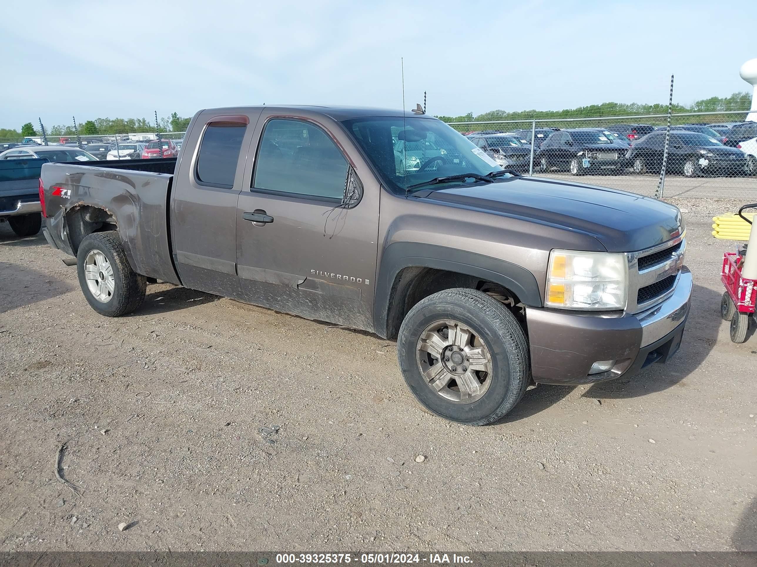 CHEVROLET SILVERADO 2008 1gcek19048z212027