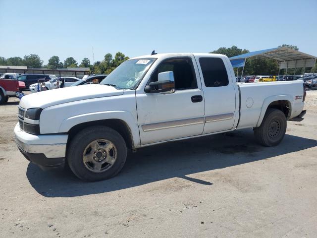 CHEVROLET SILVERADO 2006 1gcek19b26z243193