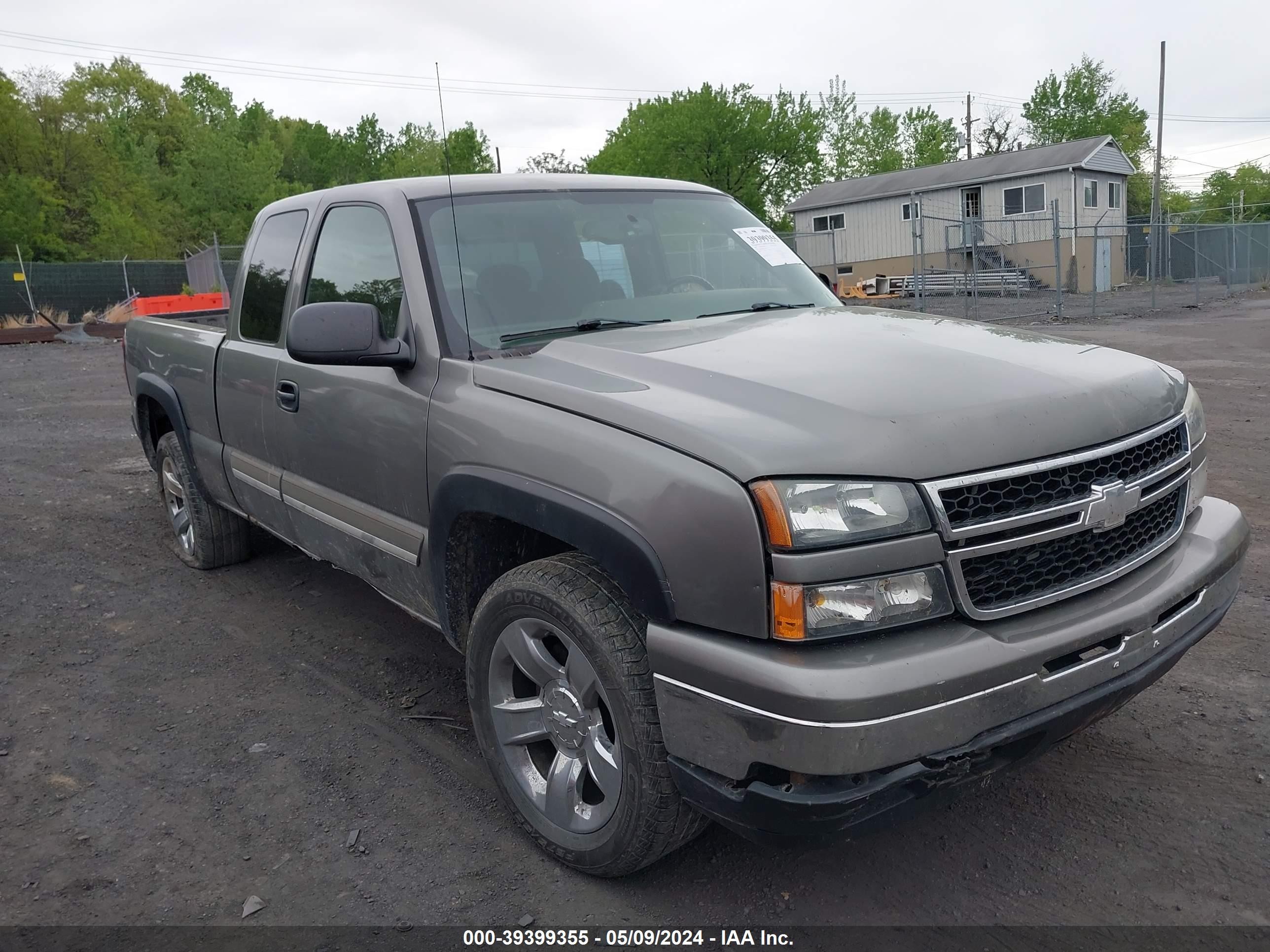 CHEVROLET SILVERADO 2007 1gcek19b37z115661